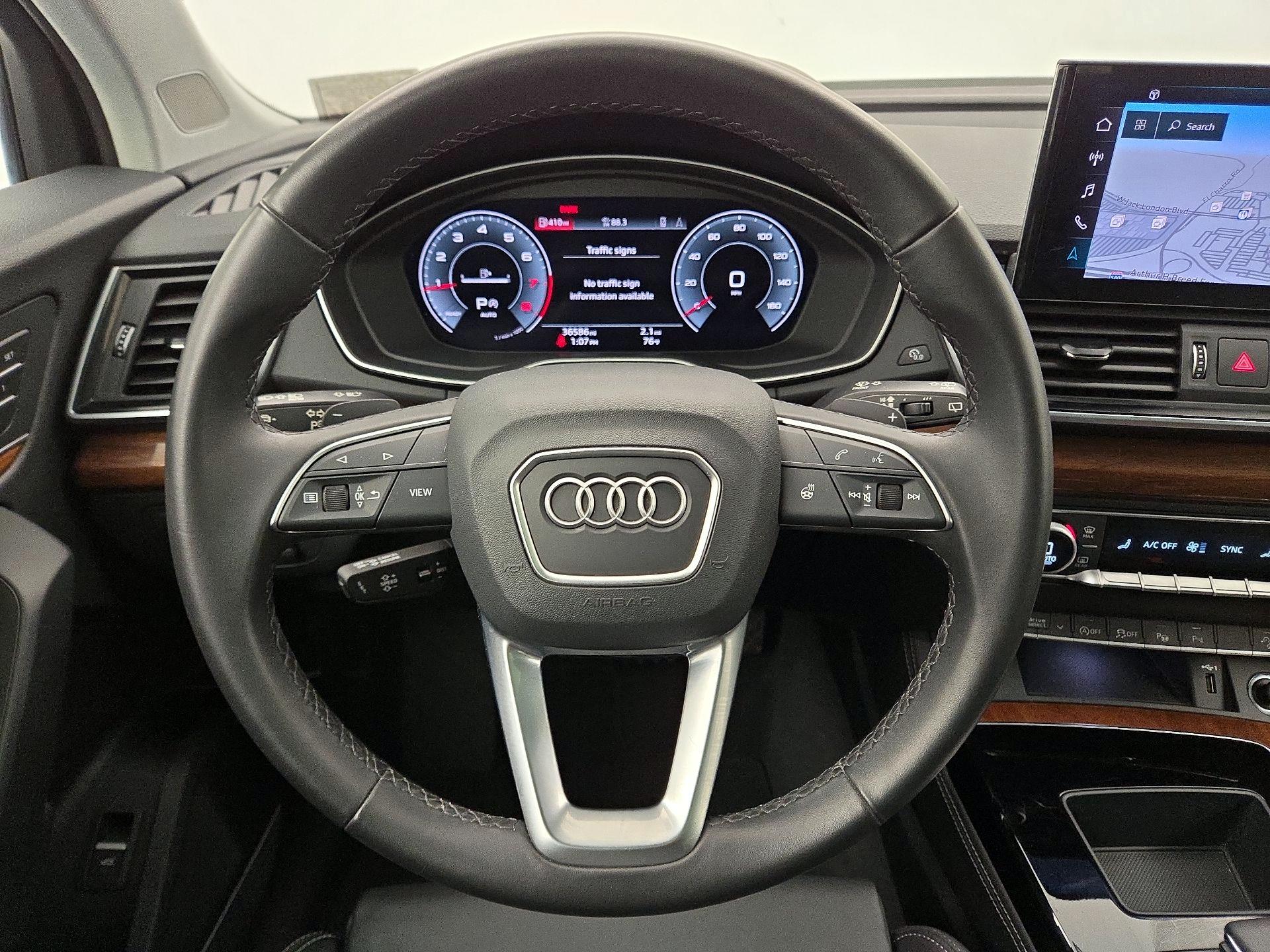 Thumbnail: 2022 Audi Q5 - 10
