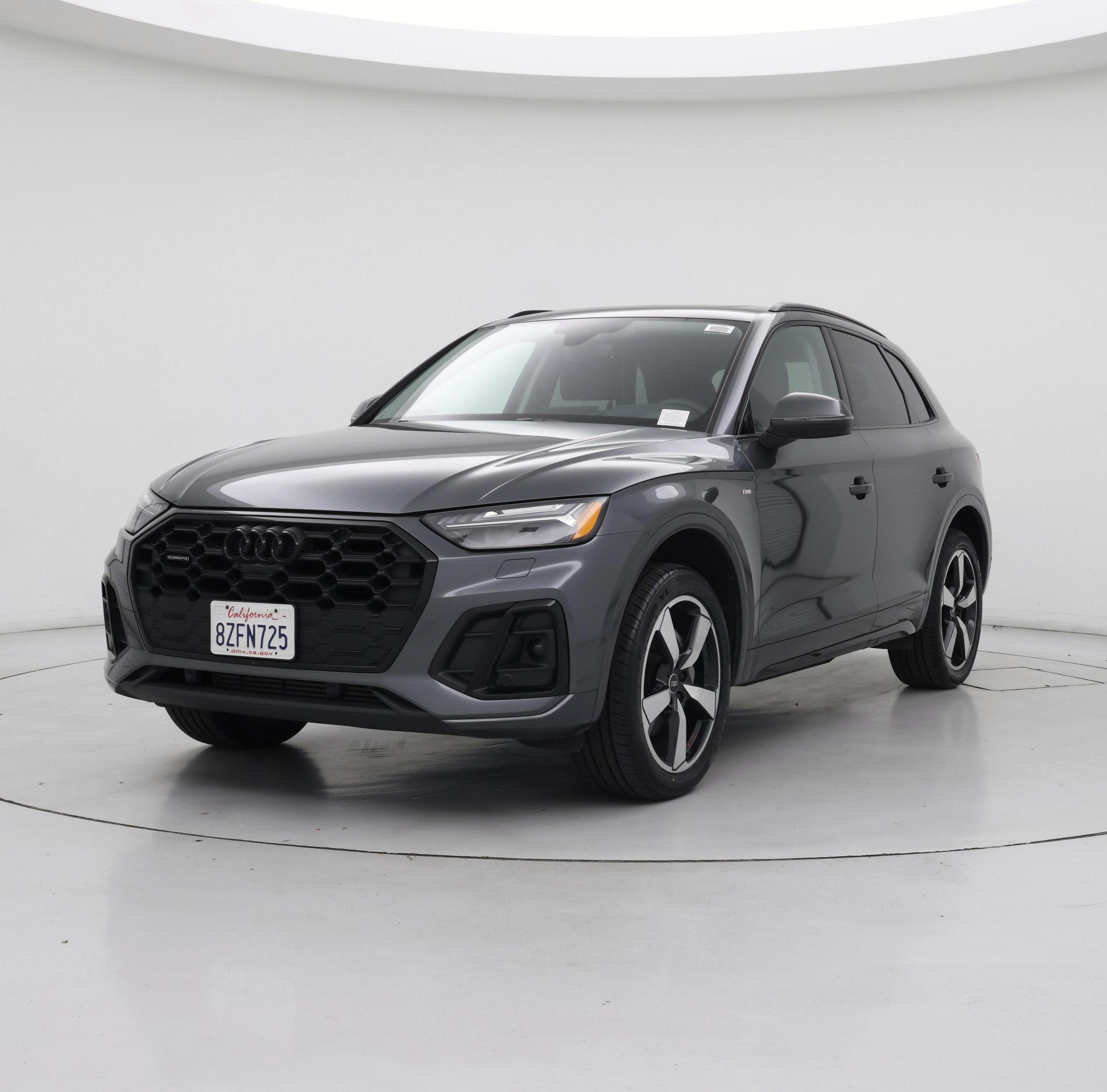 Thumbnail: 2022 Audi Q5 - 4