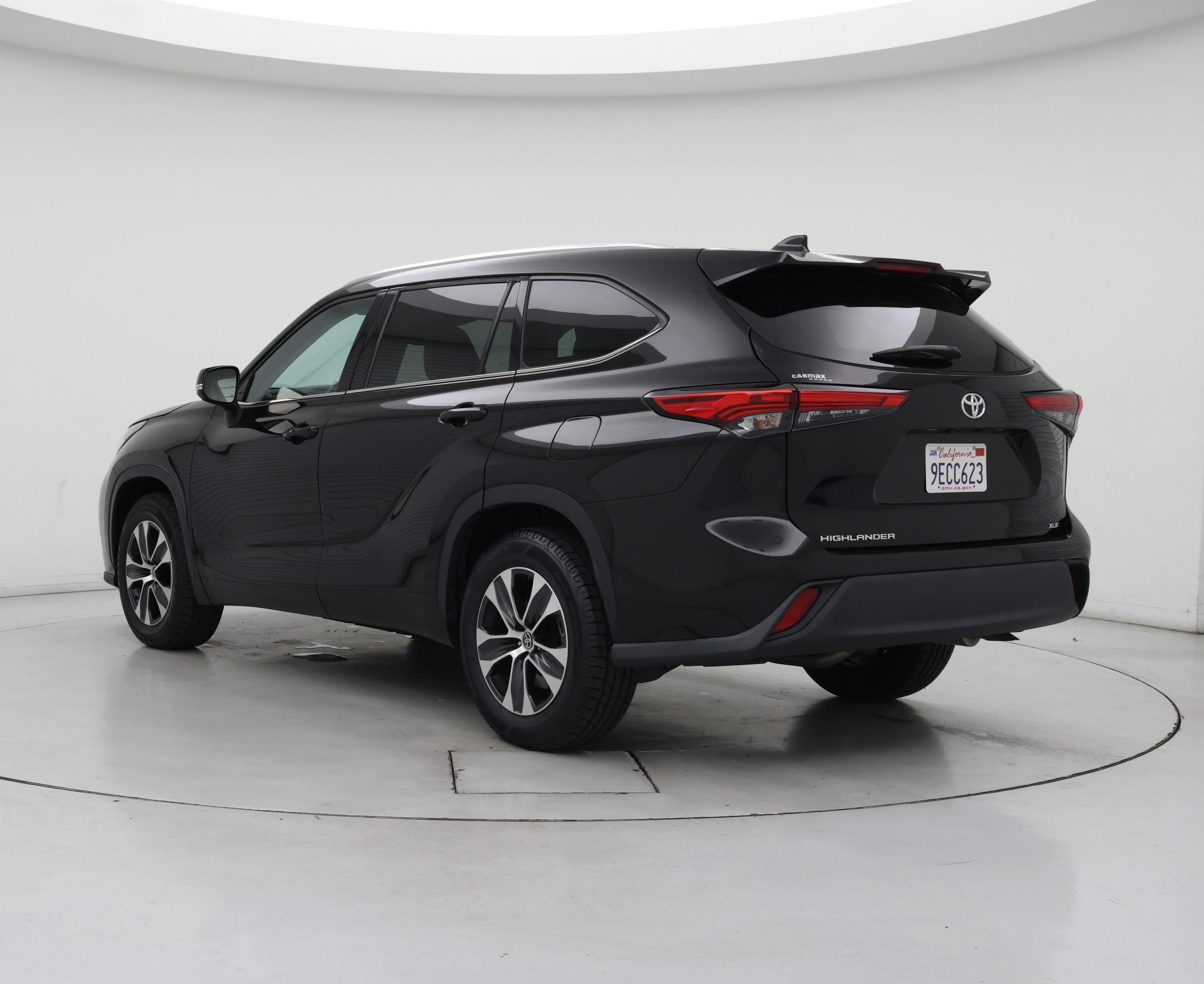 Thumbnail: 2021 Toyota Highlander - 2