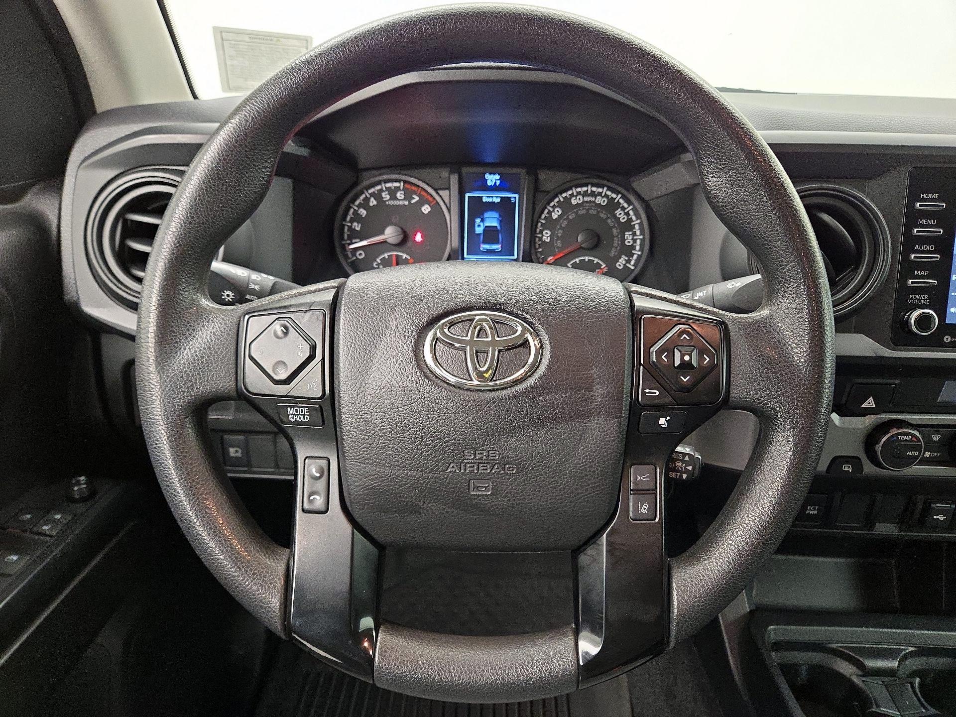 Thumbnail: 2022 Toyota Tacoma - 10