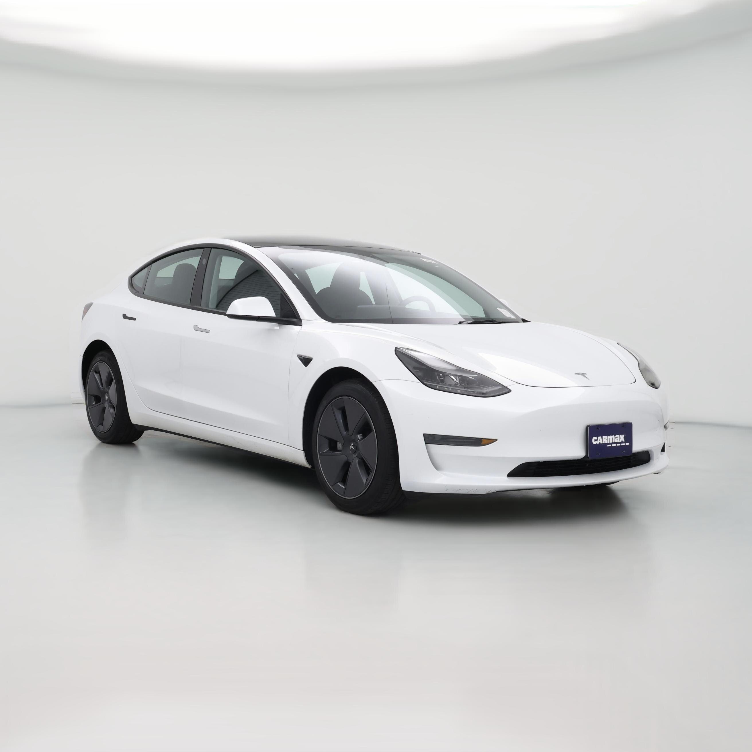 Thumbnail: 2023 Tesla Model 3 - 1