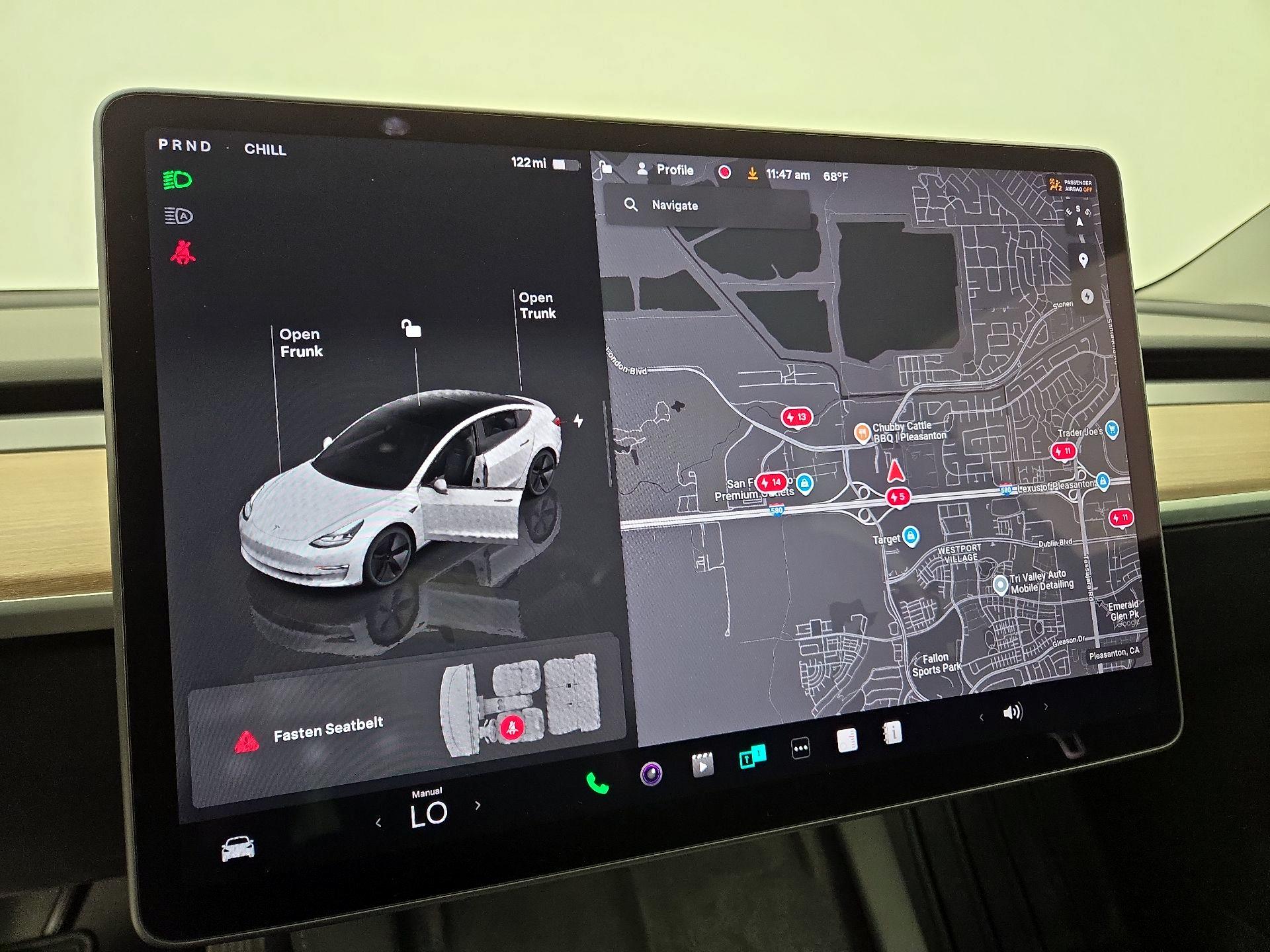 Thumbnail: 2023 Tesla Model 3 - 14