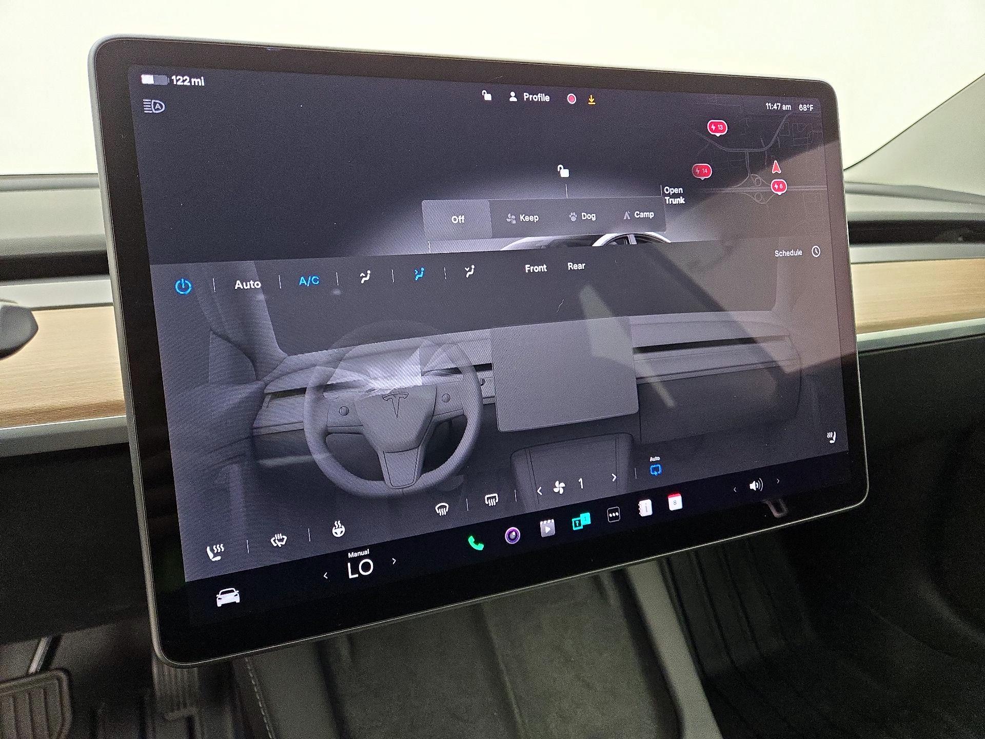 Thumbnail: 2023 Tesla Model 3 - 17