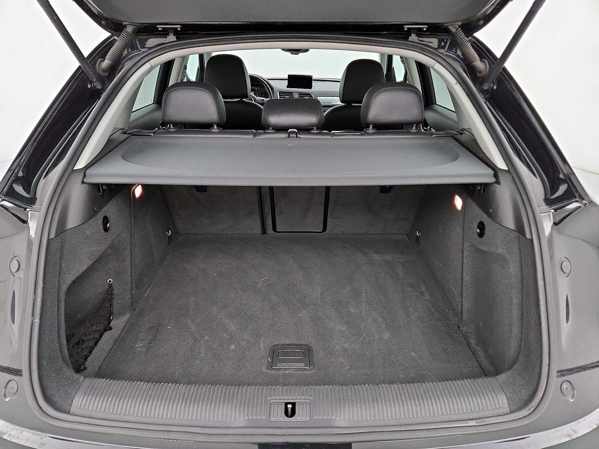 Thumbnail: 2015 Audi Q3 - 19