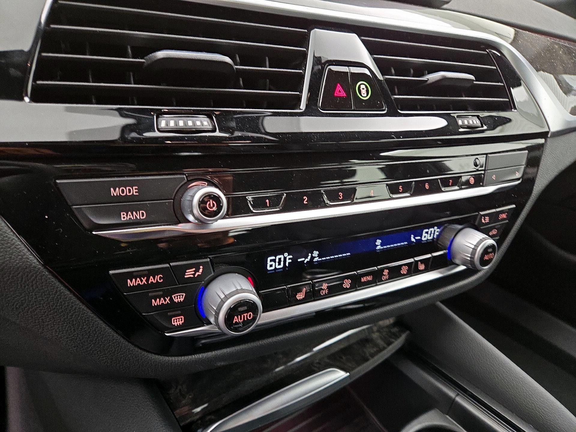 Thumbnail: 2020 BMW 5 Series - 17