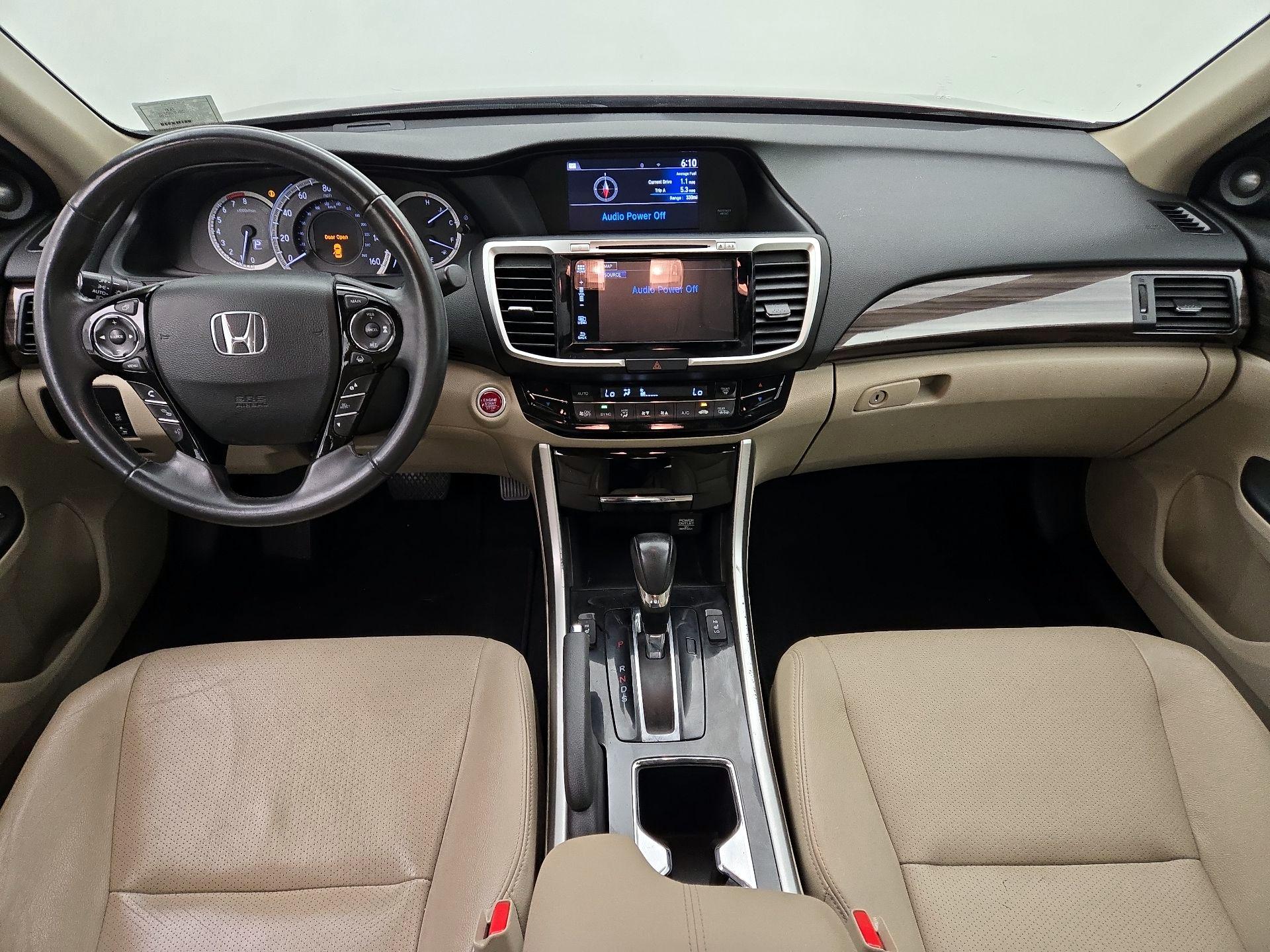 Thumbnail: 2017 Honda Accord - 9