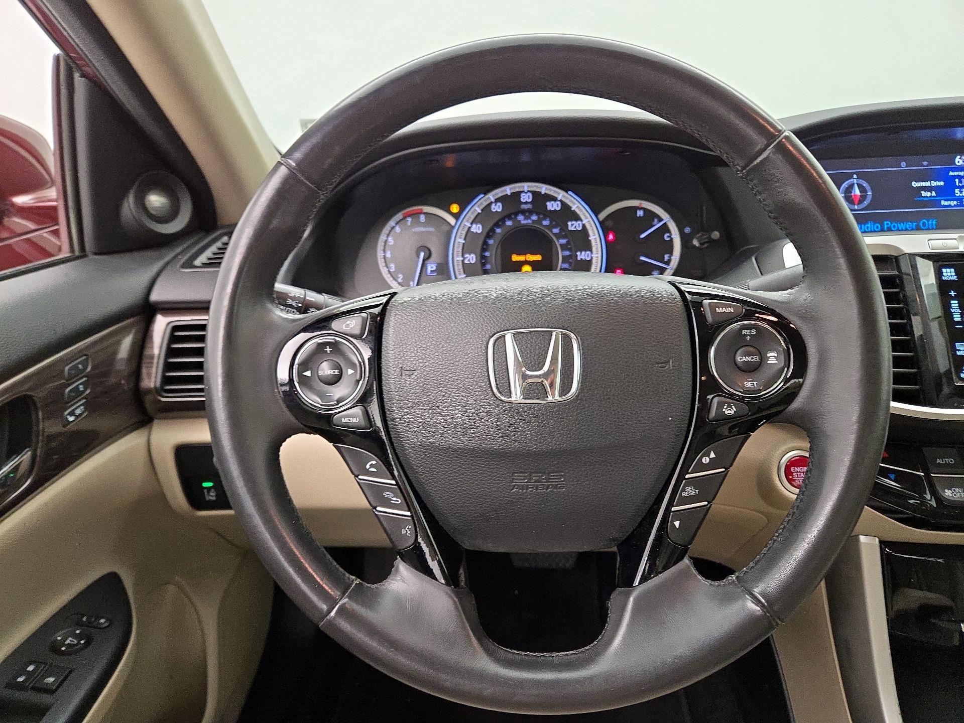 Thumbnail: 2017 Honda Accord - 10