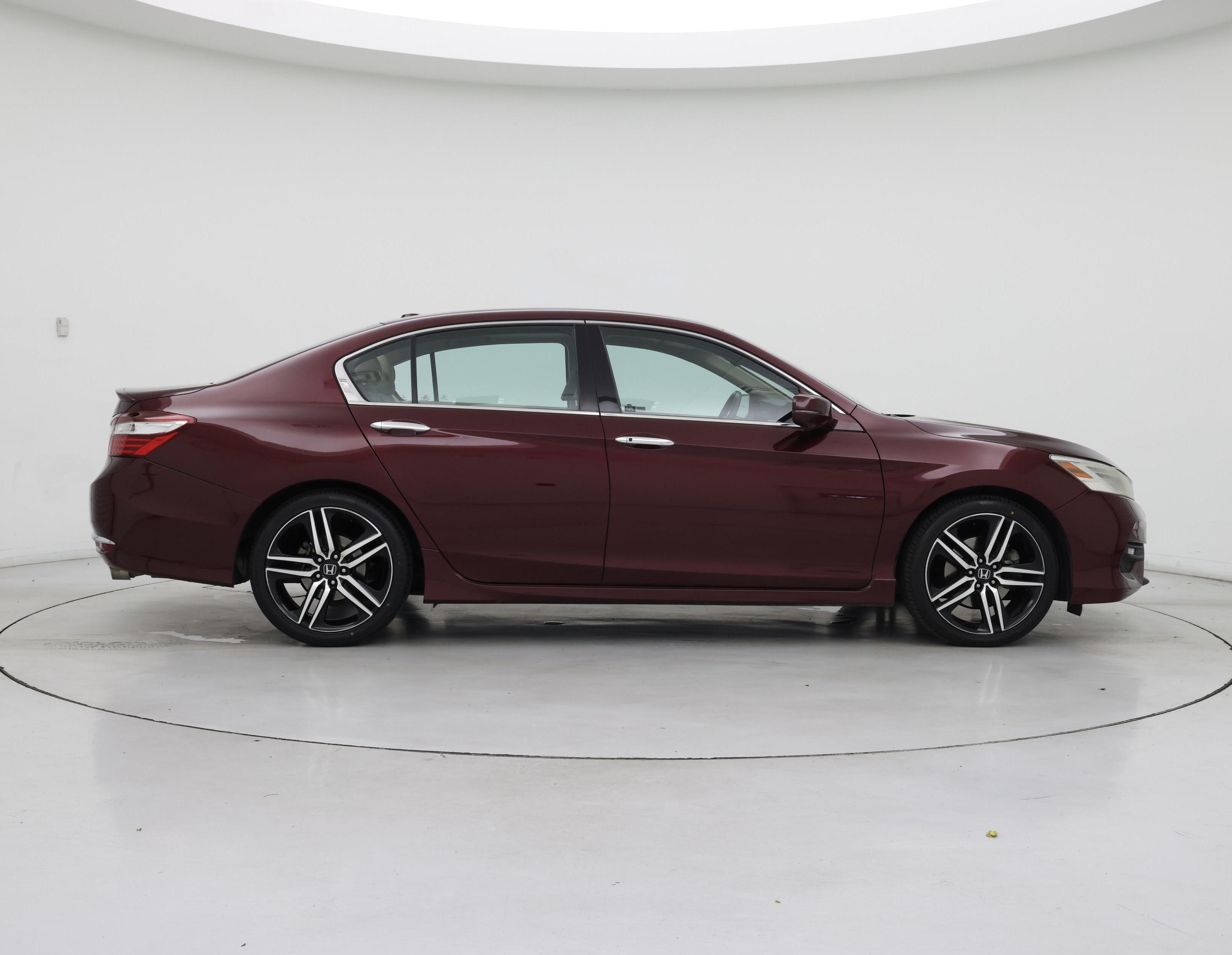 Thumbnail: 2017 Honda Accord - 7