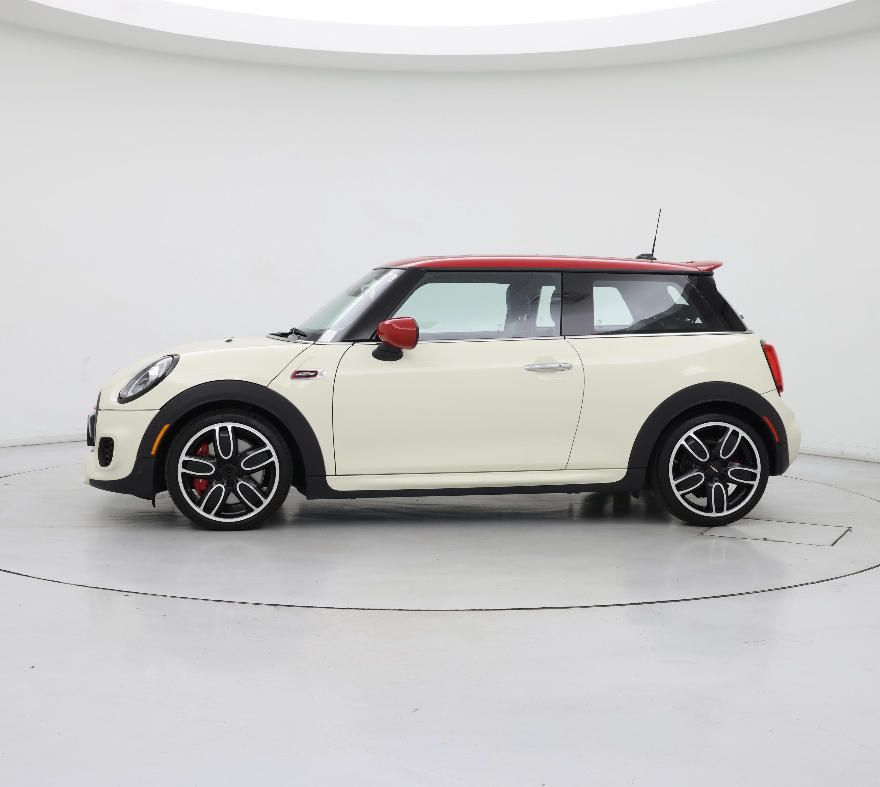 Thumbnail: 2021 MINI Cooper Hardtop - 3