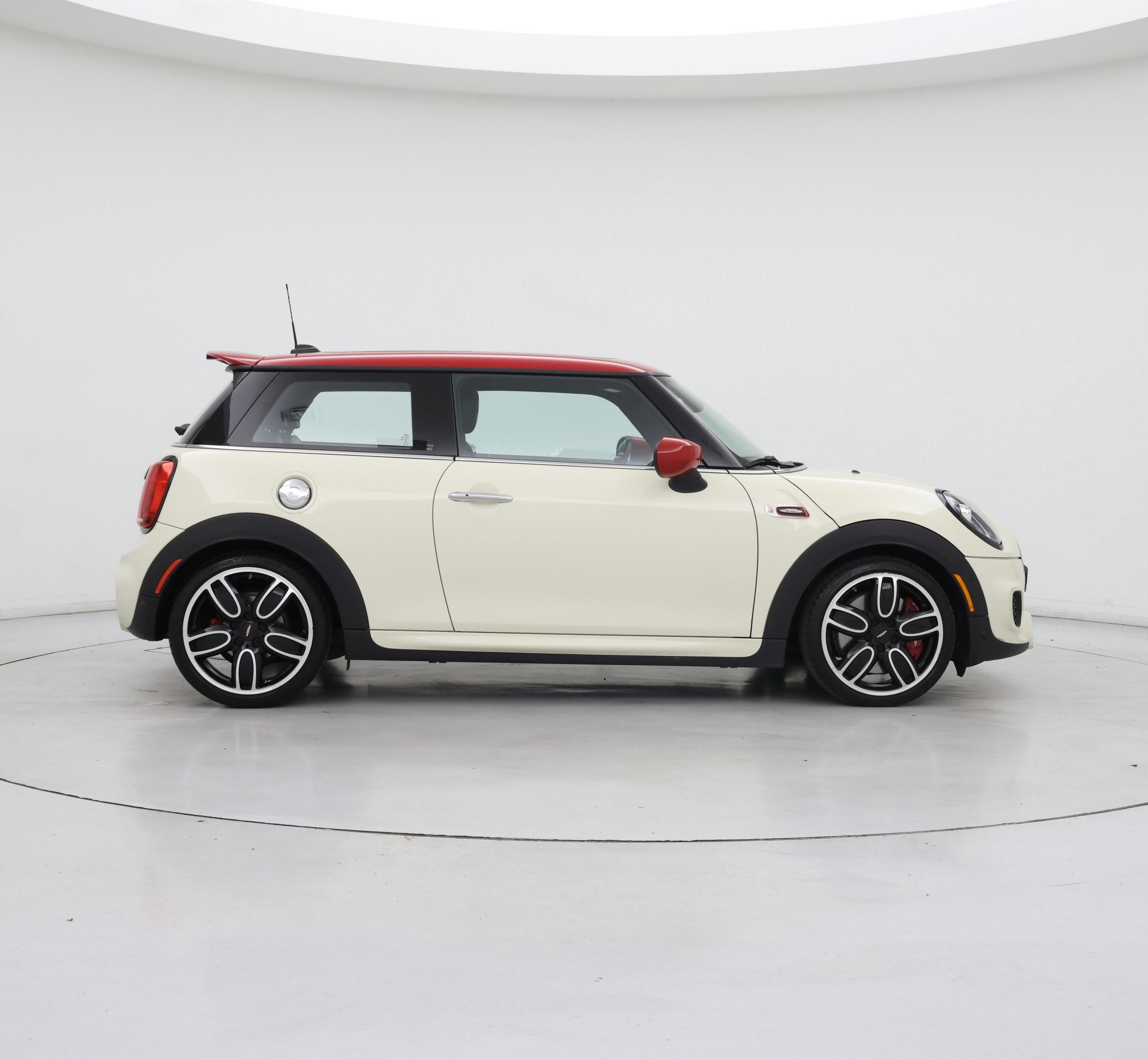 Thumbnail: 2021 MINI Cooper Hardtop - 7