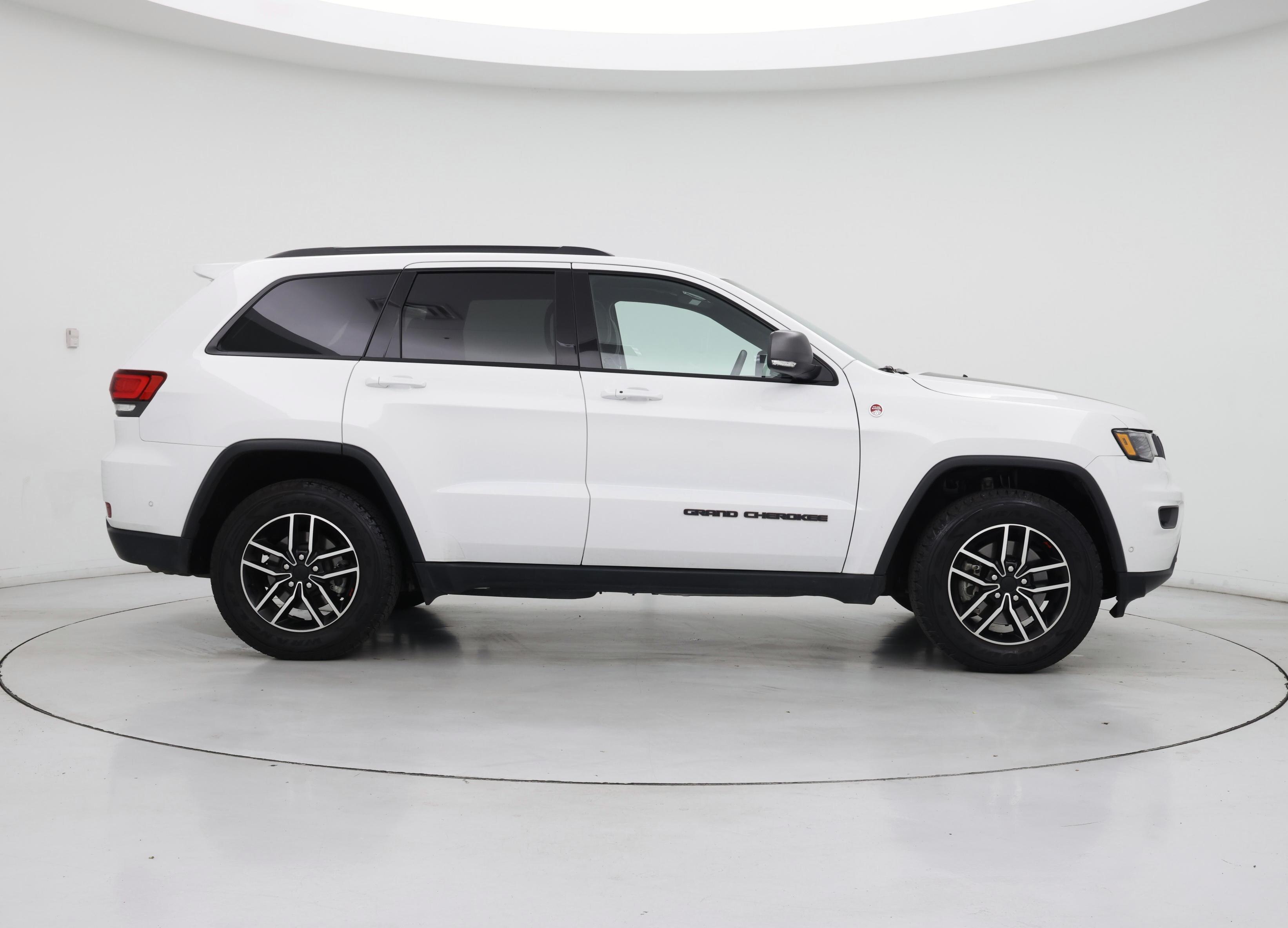 Thumbnail: 2021 Jeep Grand Cherokee - 7