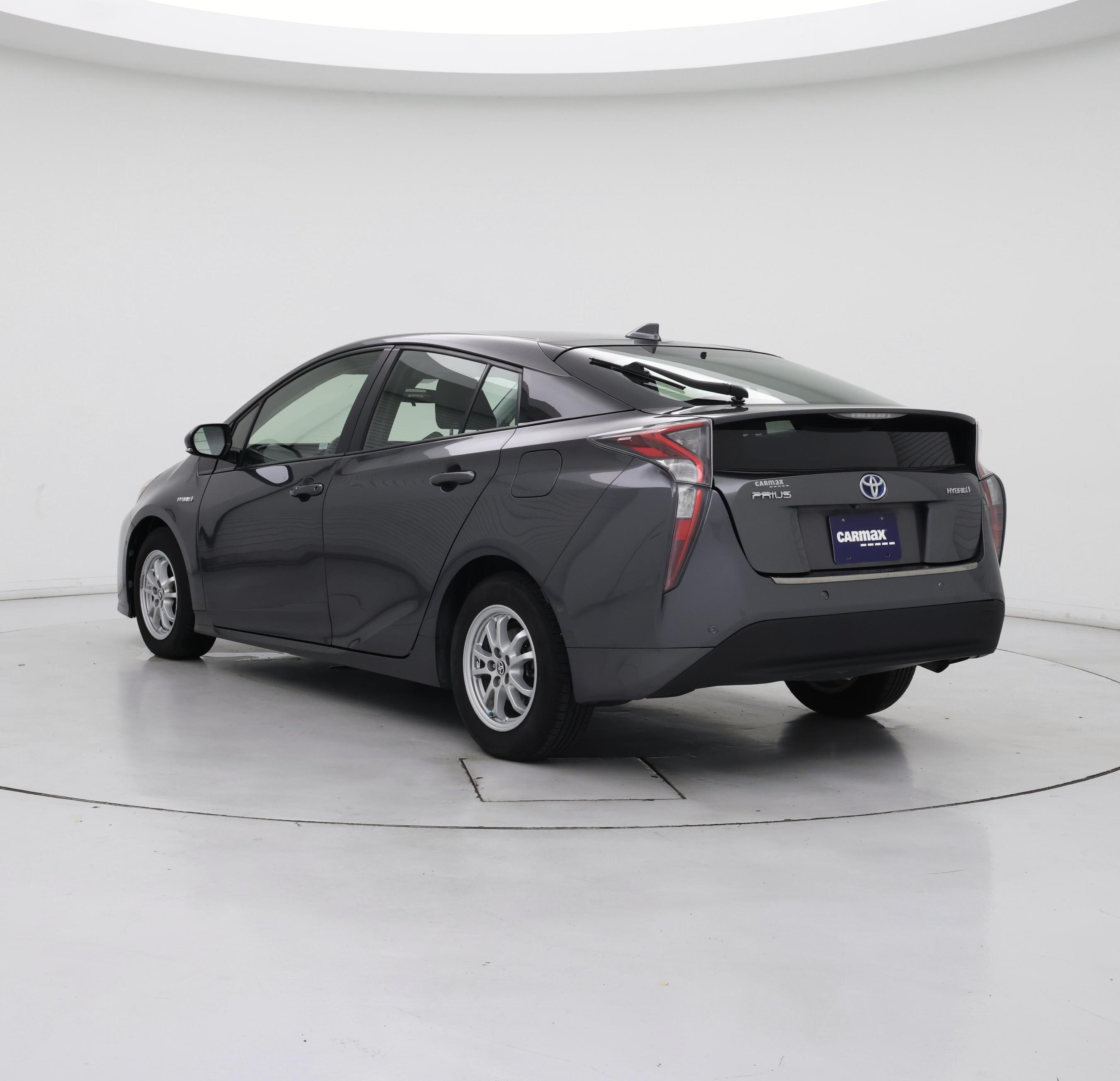 Thumbnail: 2017 Toyota Prius - 2