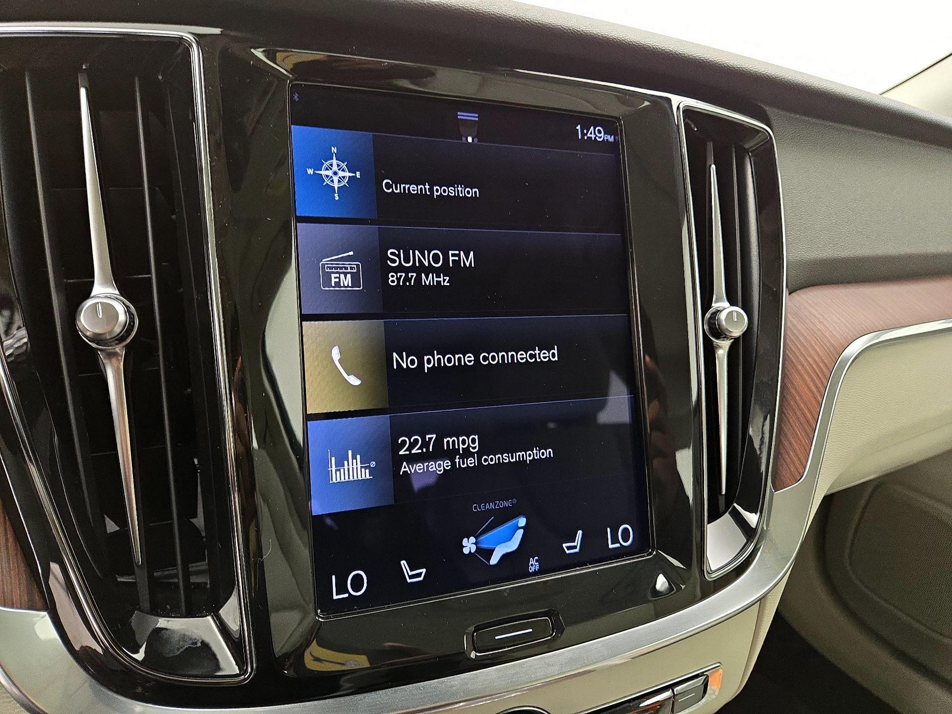 Thumbnail: 2022 Volvo S60 - 15