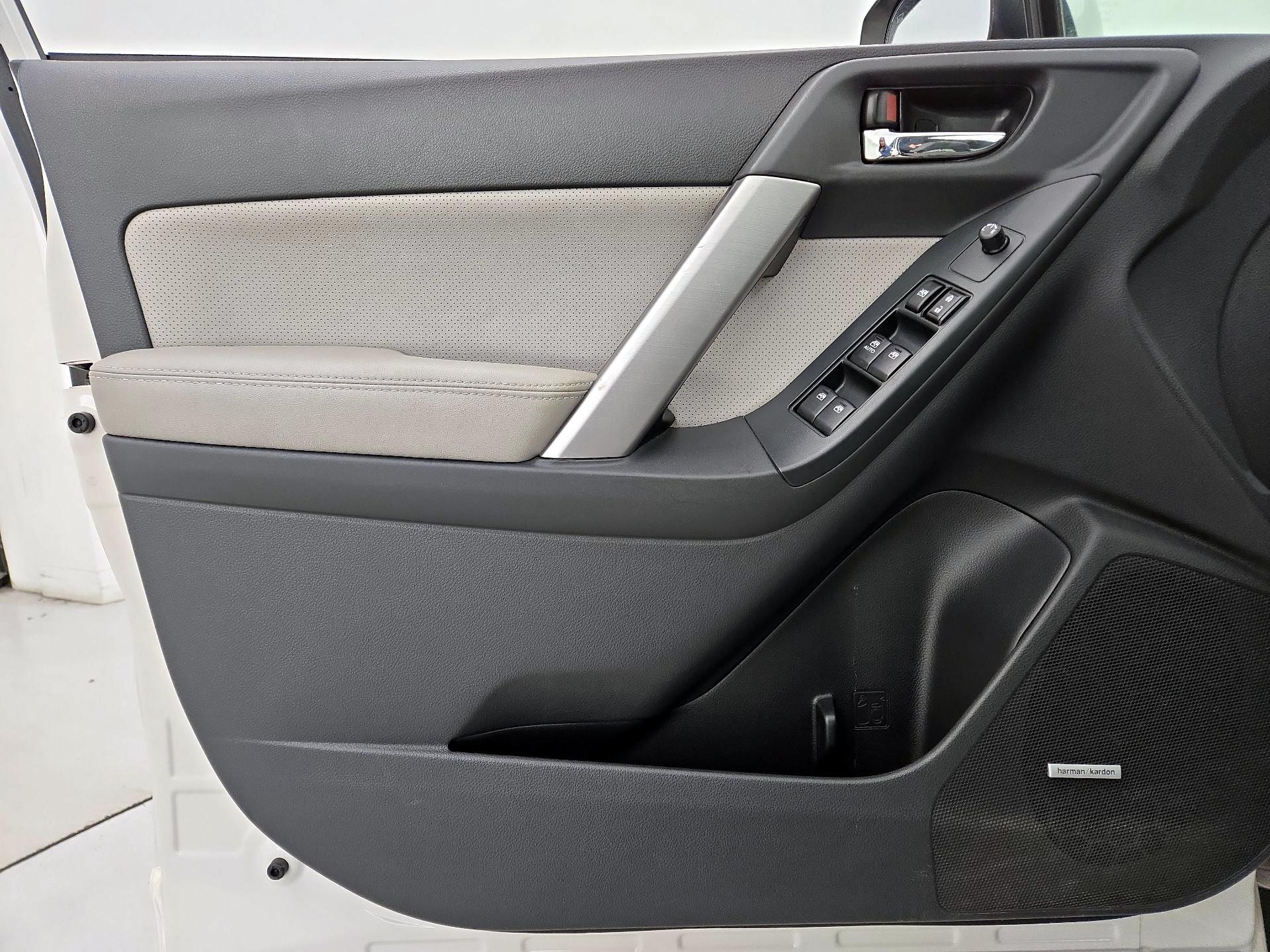 Thumbnail: 2015 Subaru Forester - 12