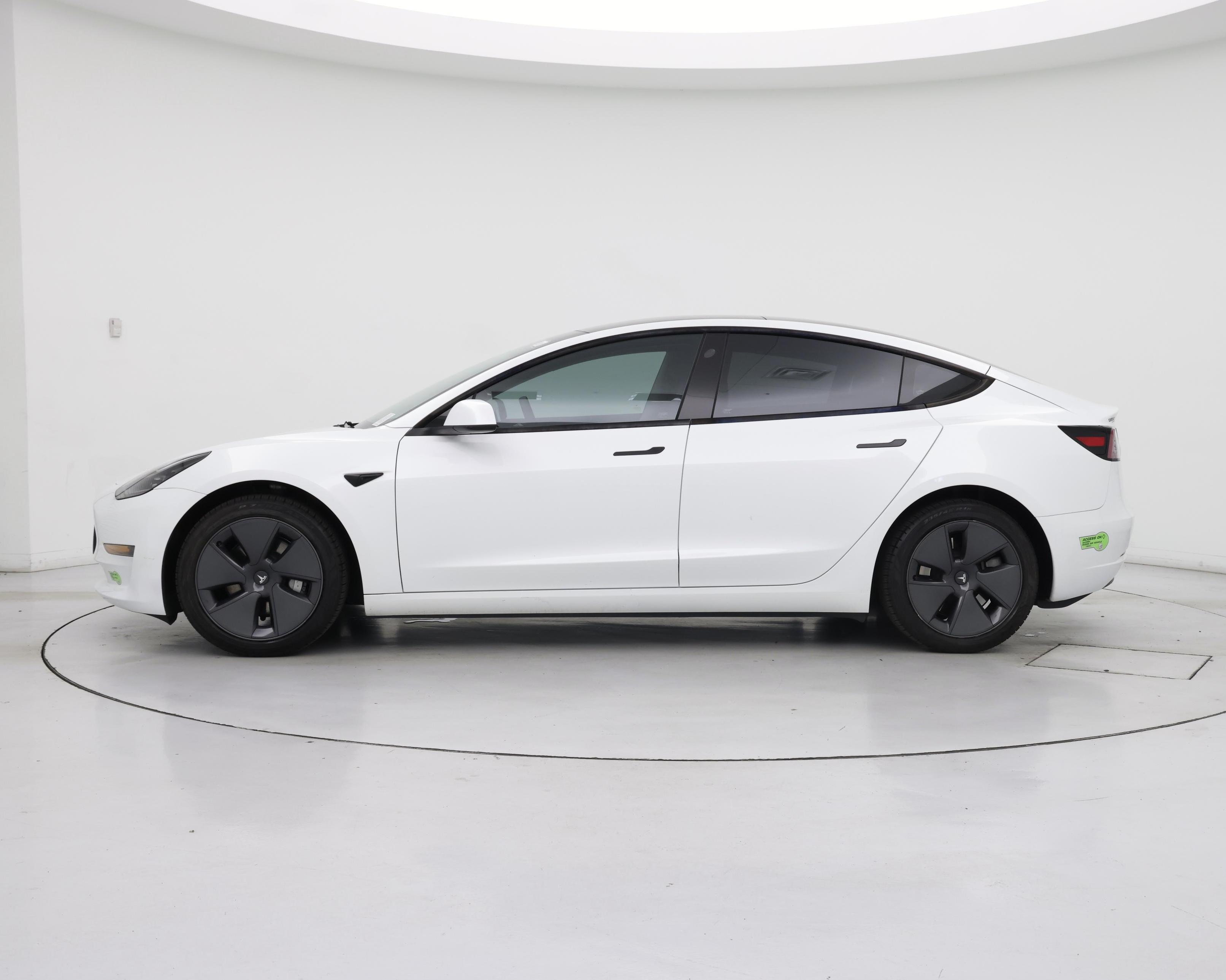 Thumbnail: 2023 Tesla Model 3 - 3