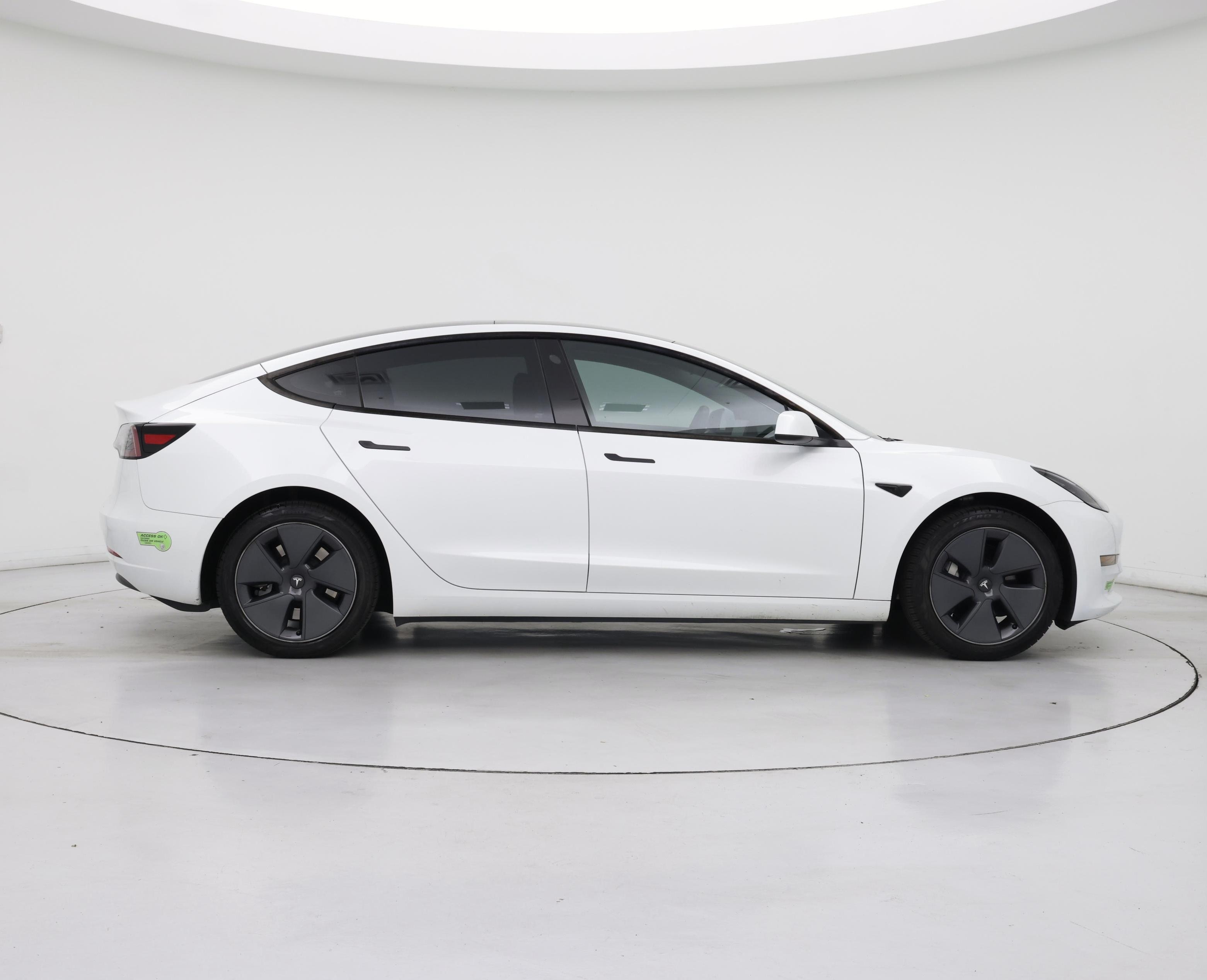 Thumbnail: 2023 Tesla Model 3 - 7