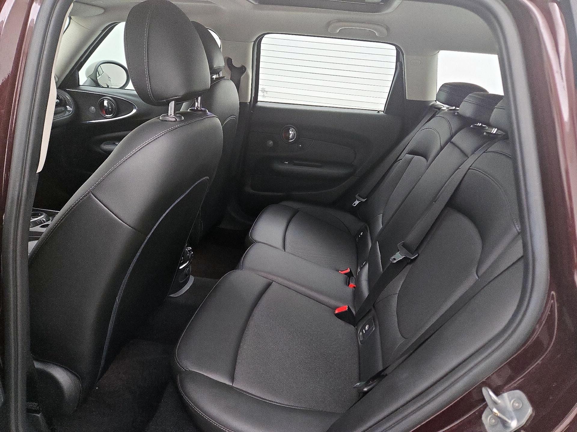Thumbnail: 2017 MINI Cooper Clubman - 18