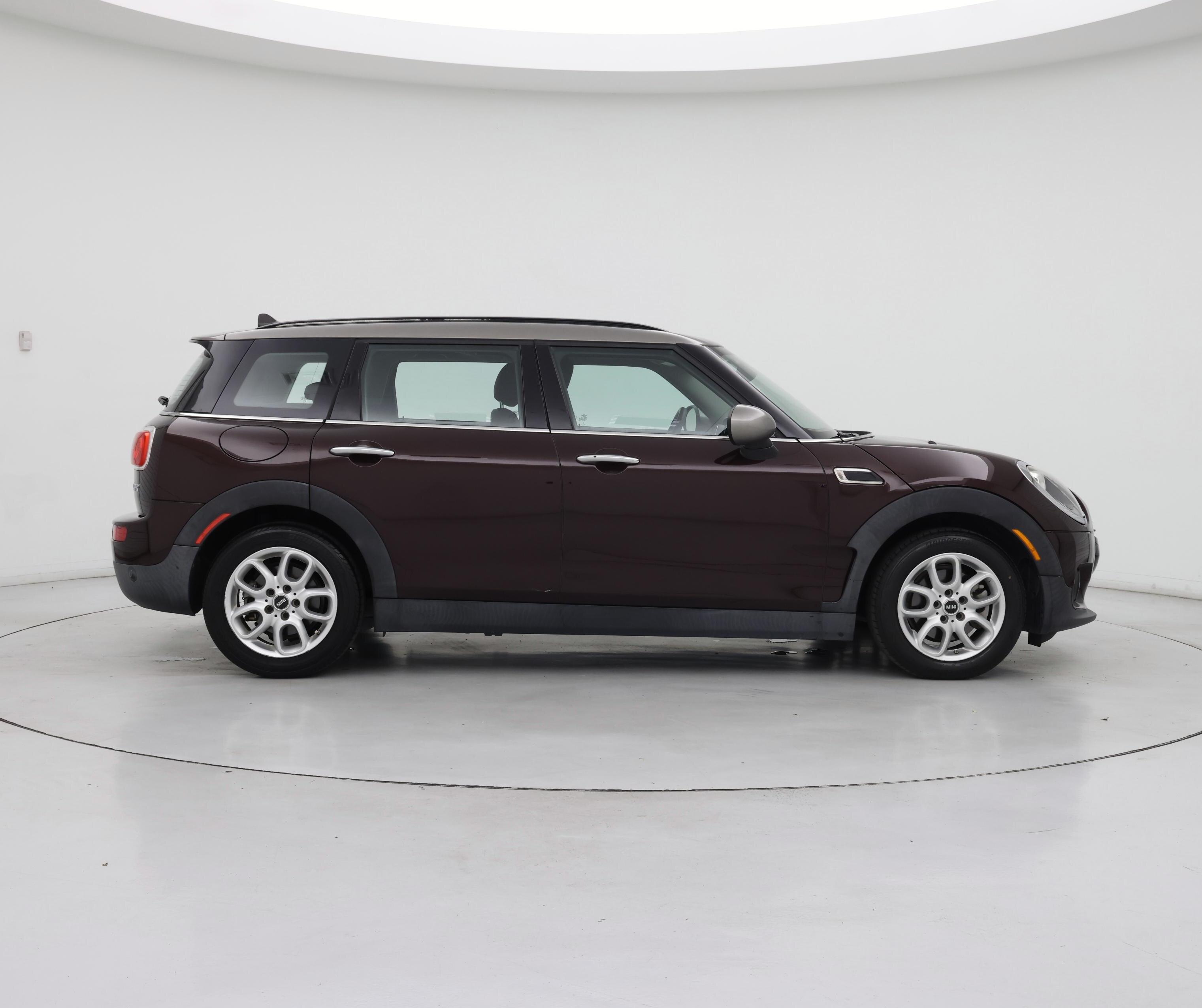 Thumbnail: 2017 MINI Cooper Clubman - 7