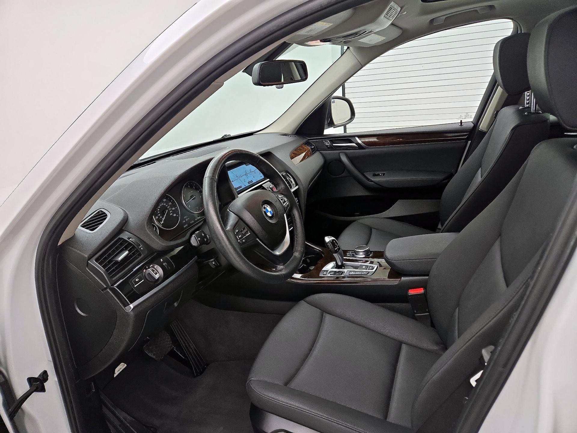 Thumbnail: 2017 BMW X3 - 11
