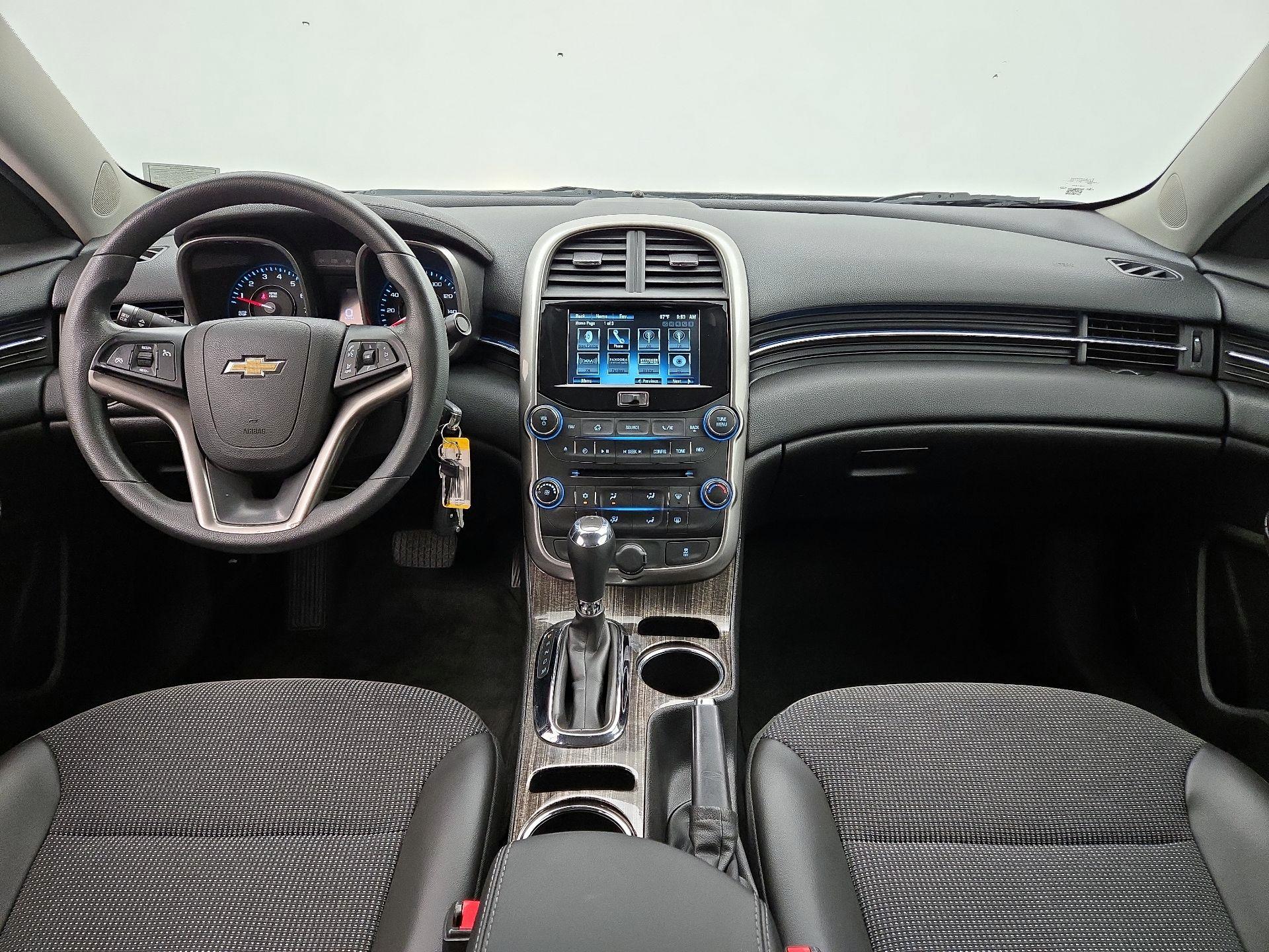 Thumbnail: 2014 Chevrolet Malibu - 9