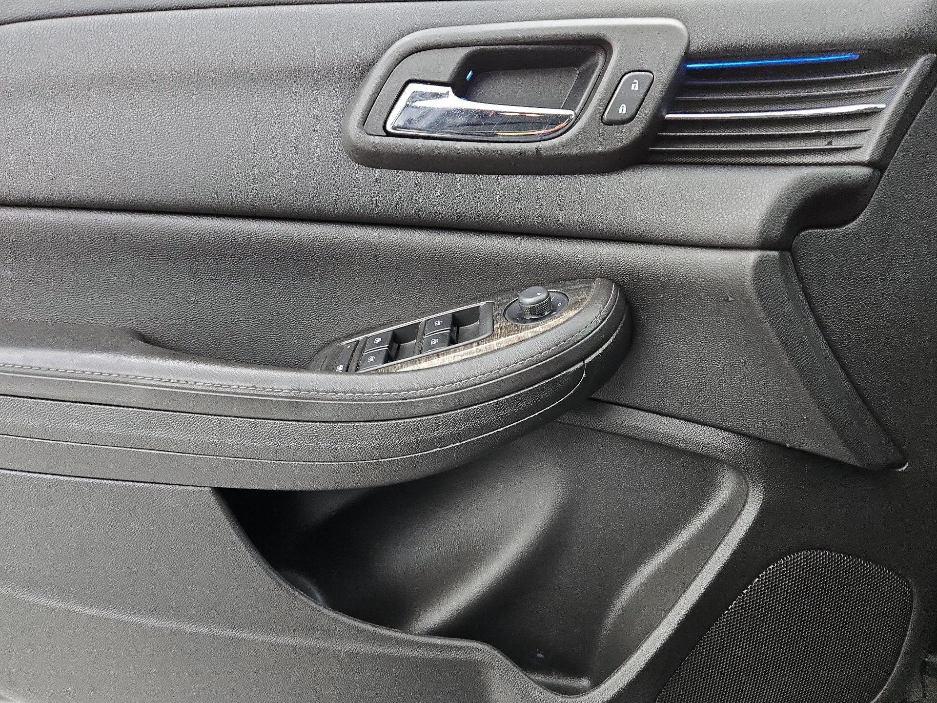 Thumbnail: 2014 Chevrolet Malibu - 12