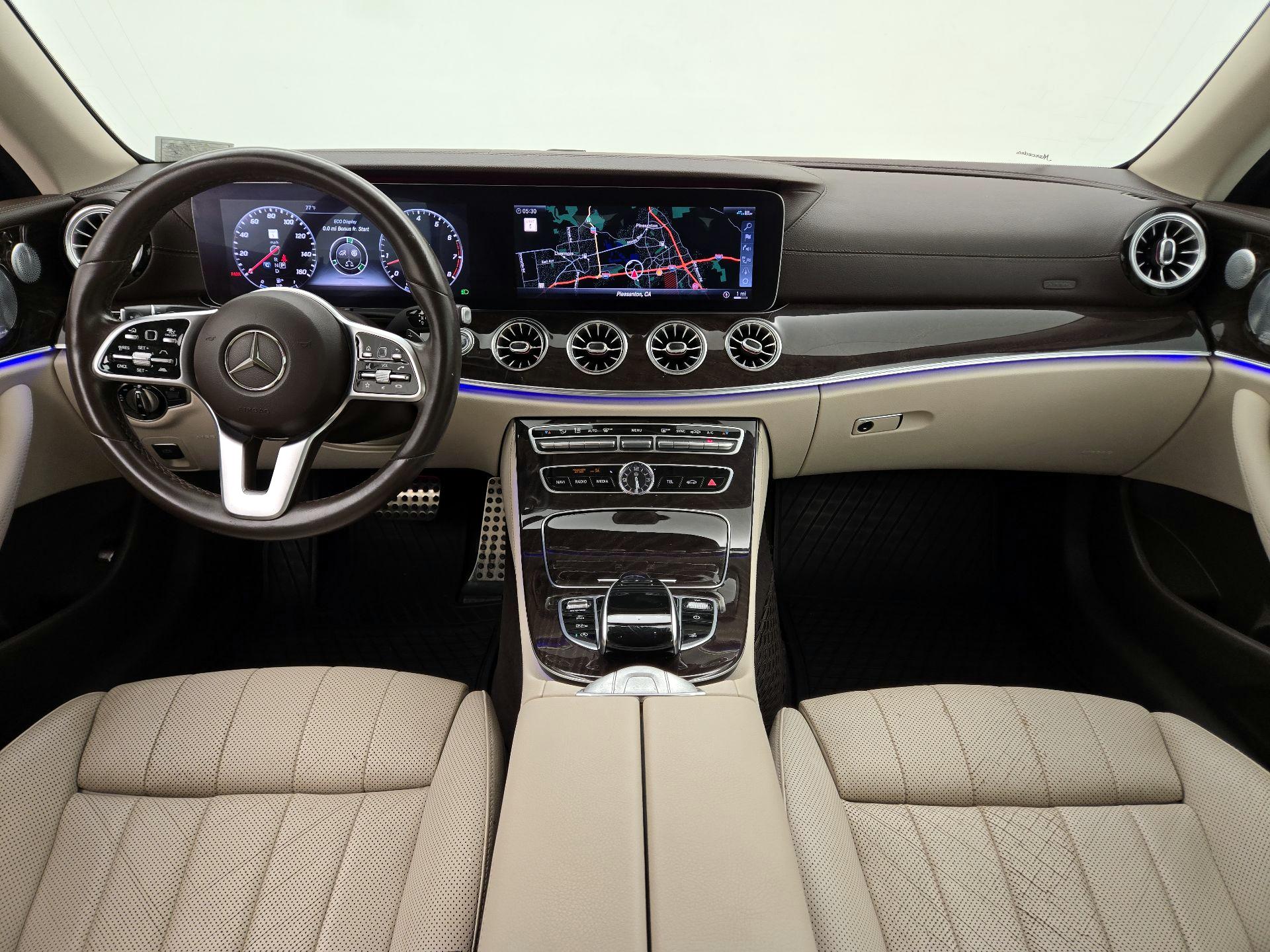 Thumbnail: 2019 Mercedes-Benz E-Class - 9