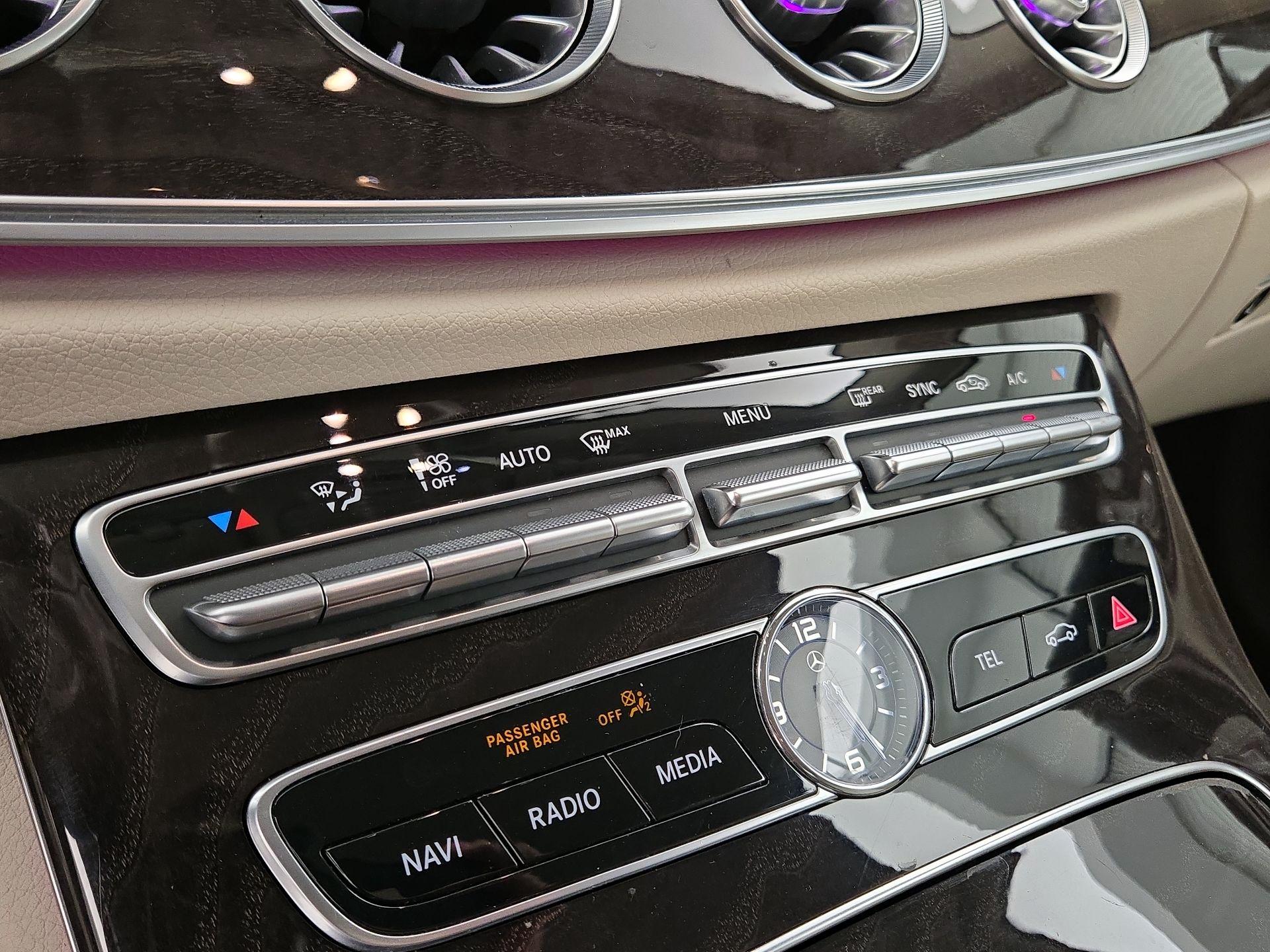 Thumbnail: 2019 Mercedes-Benz E-Class - 17