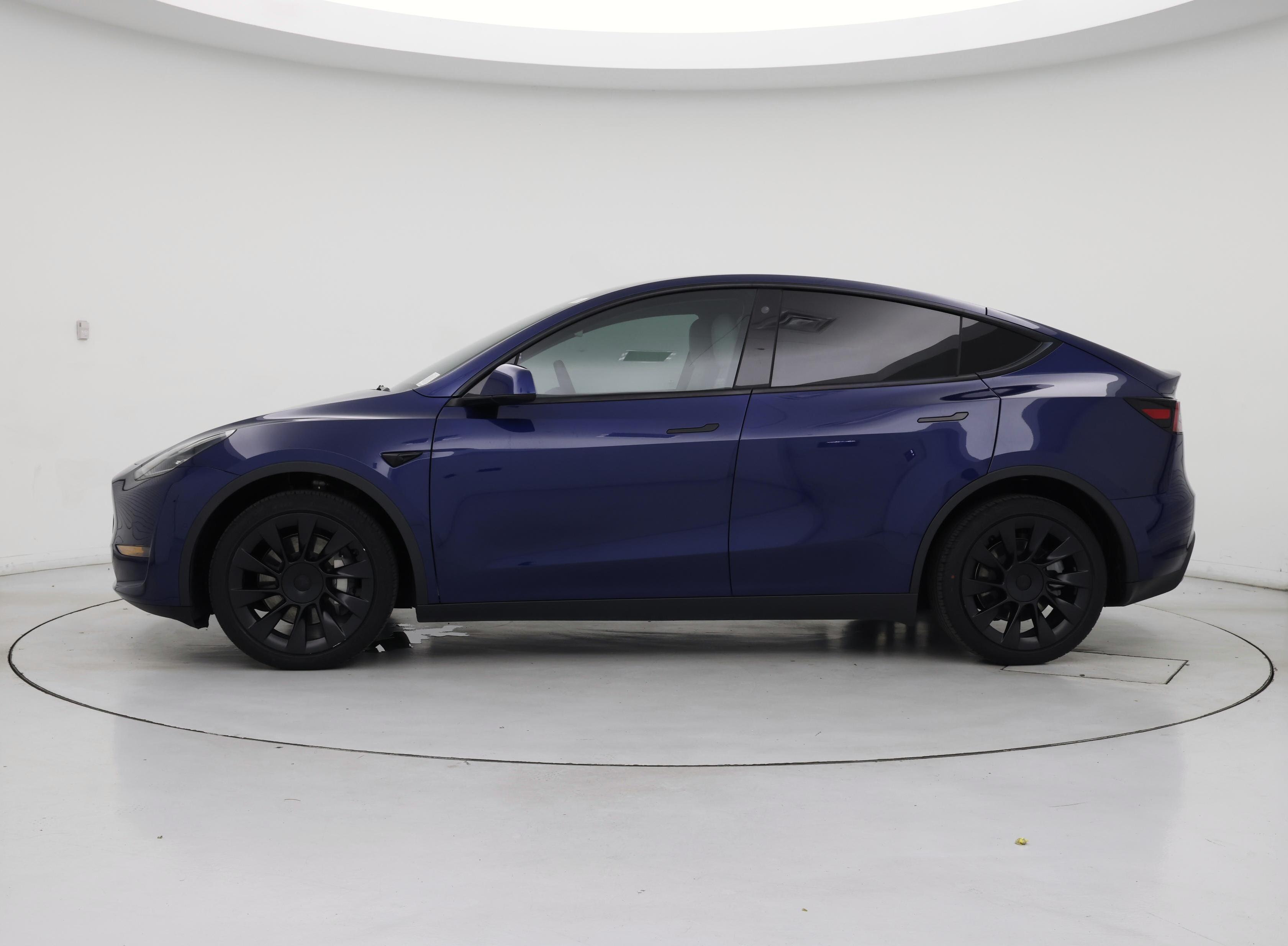 Thumbnail: 2022 Tesla Model Y - 3