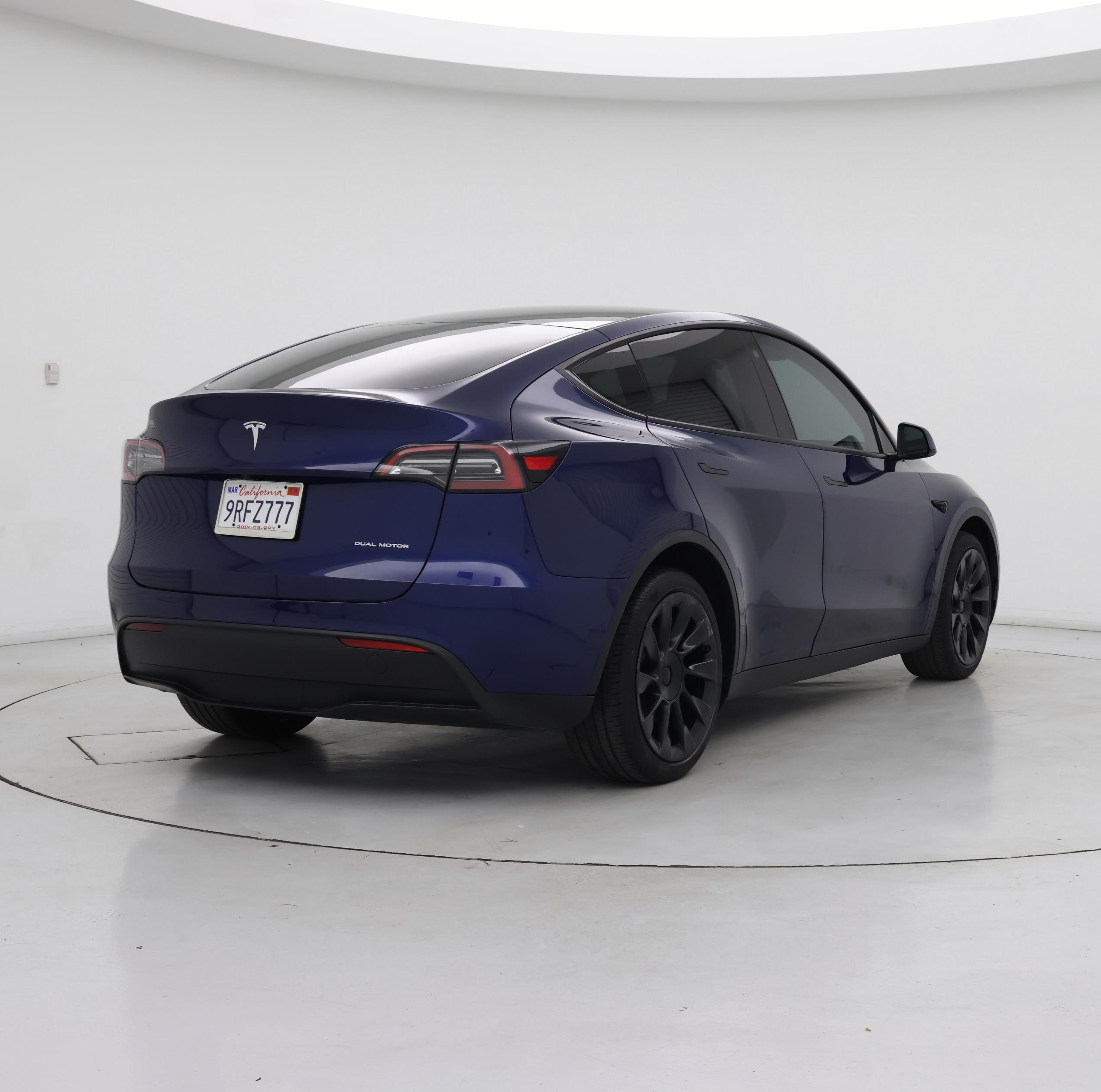 Thumbnail: 2022 Tesla Model Y - 8