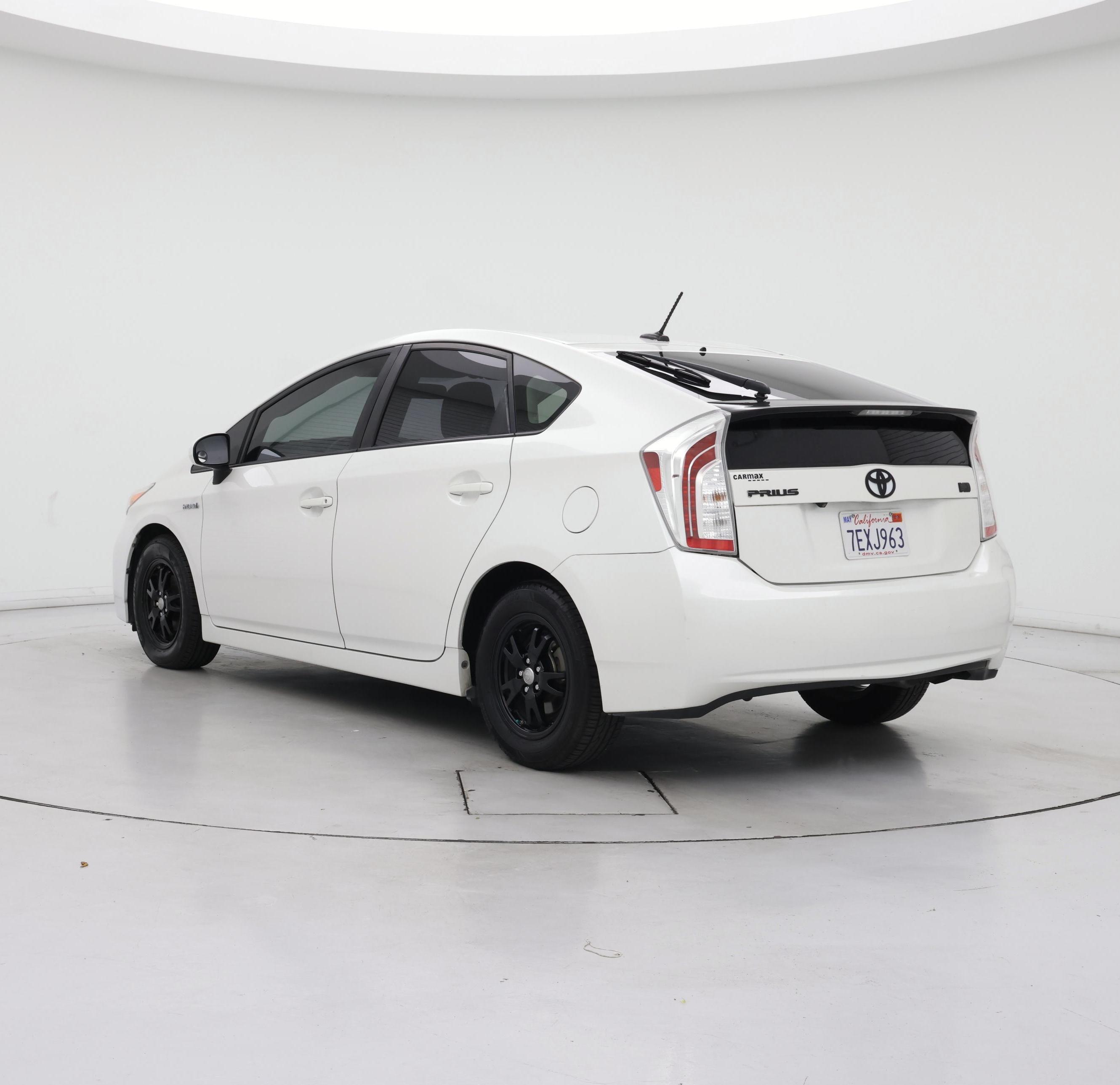 Thumbnail: 2014 Toyota Prius - 2