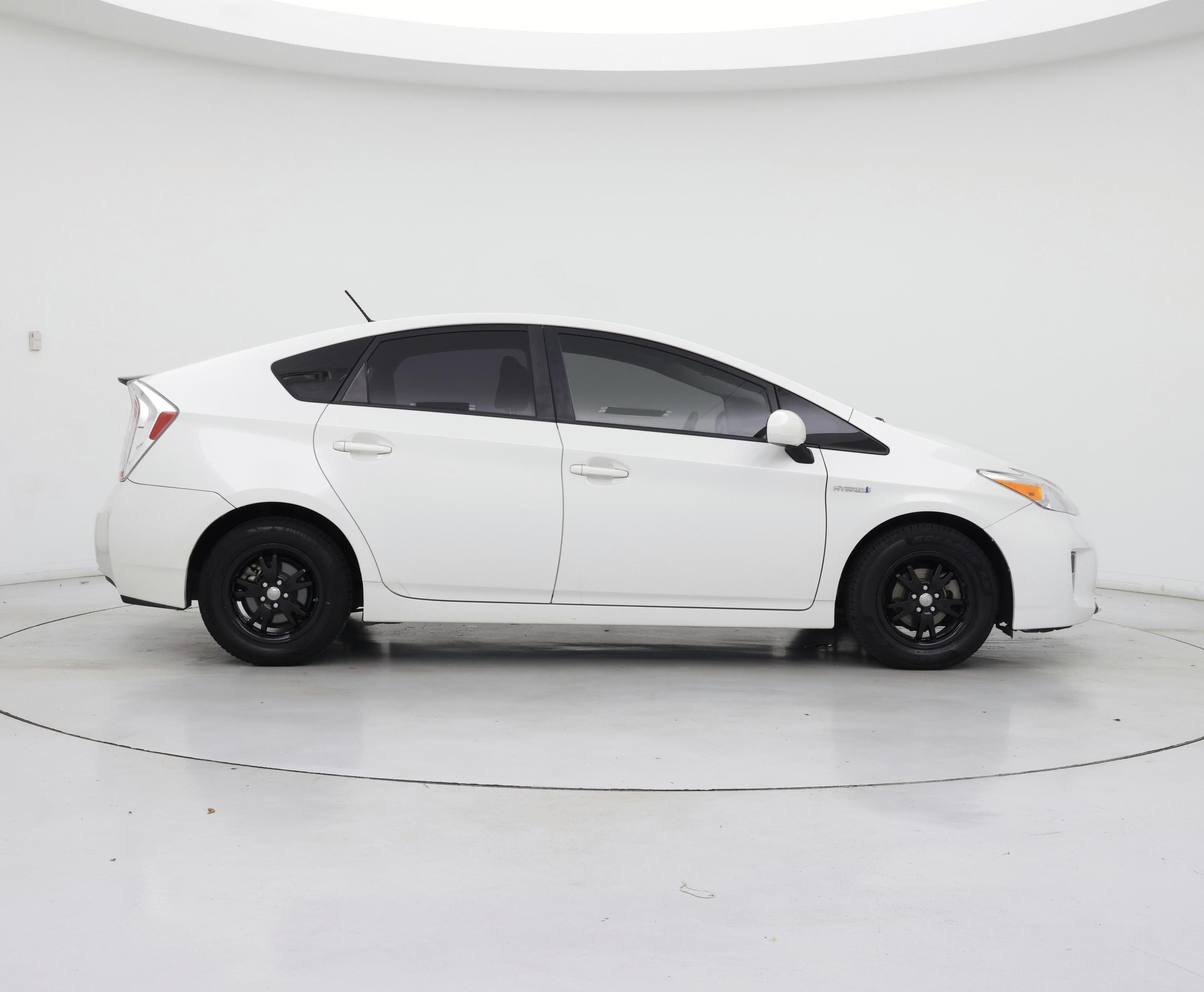 Thumbnail: 2014 Toyota Prius - 7