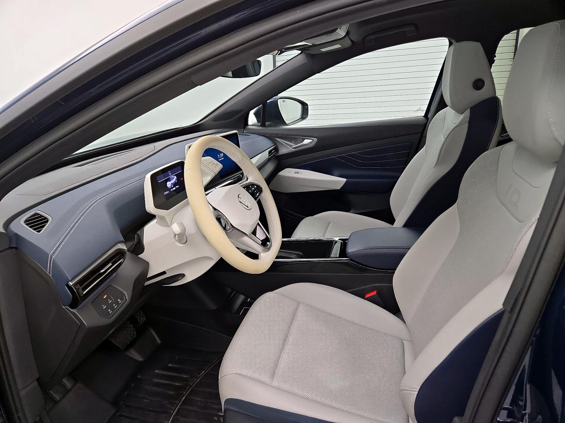Thumbnail: 2023 Volkswagen ID.4 - 11