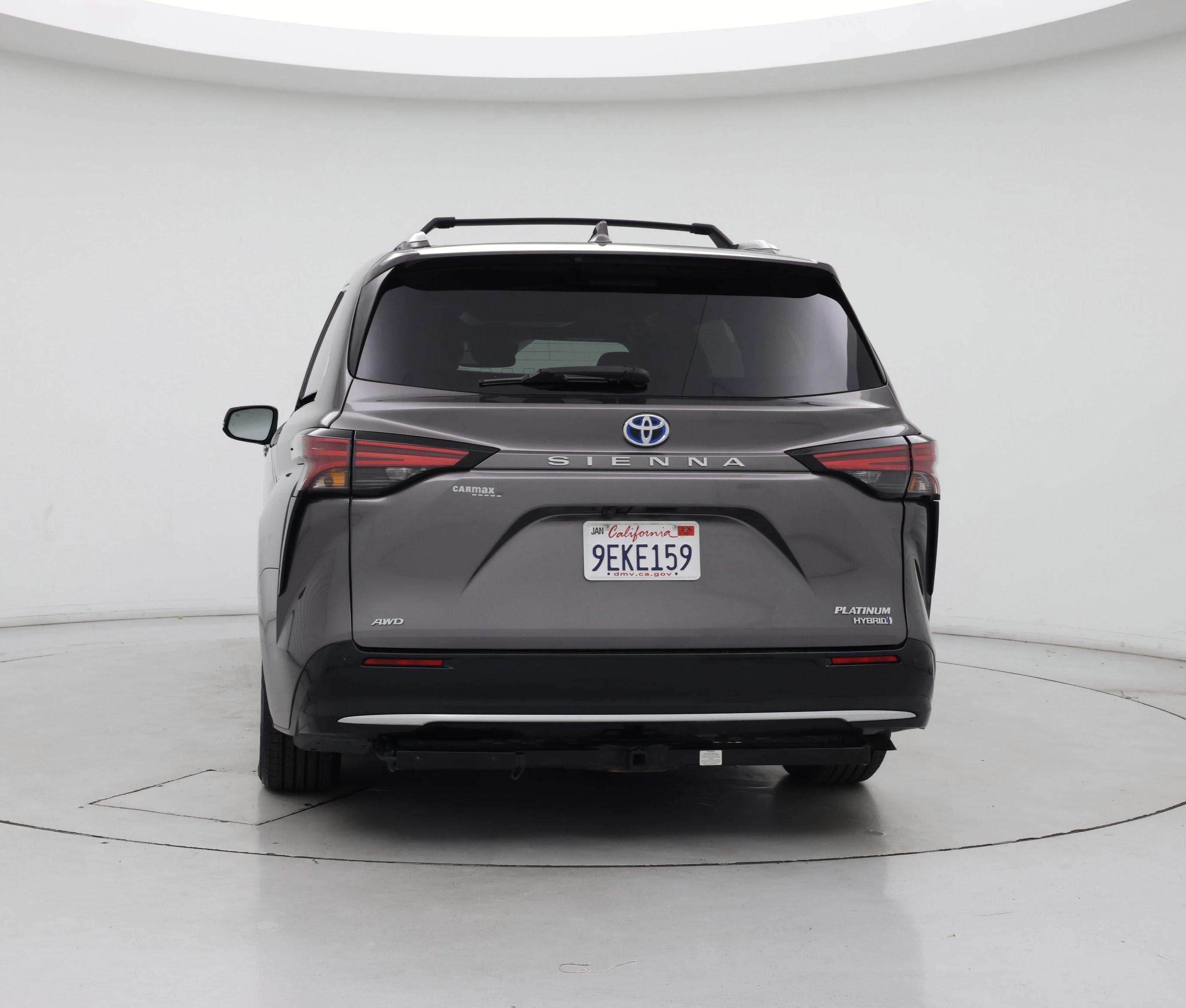 Thumbnail: 2023 Toyota Sienna - 6