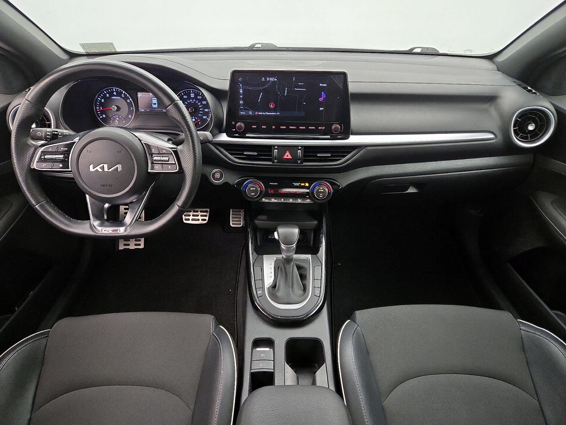 Thumbnail: 2023 Kia Forte - 9