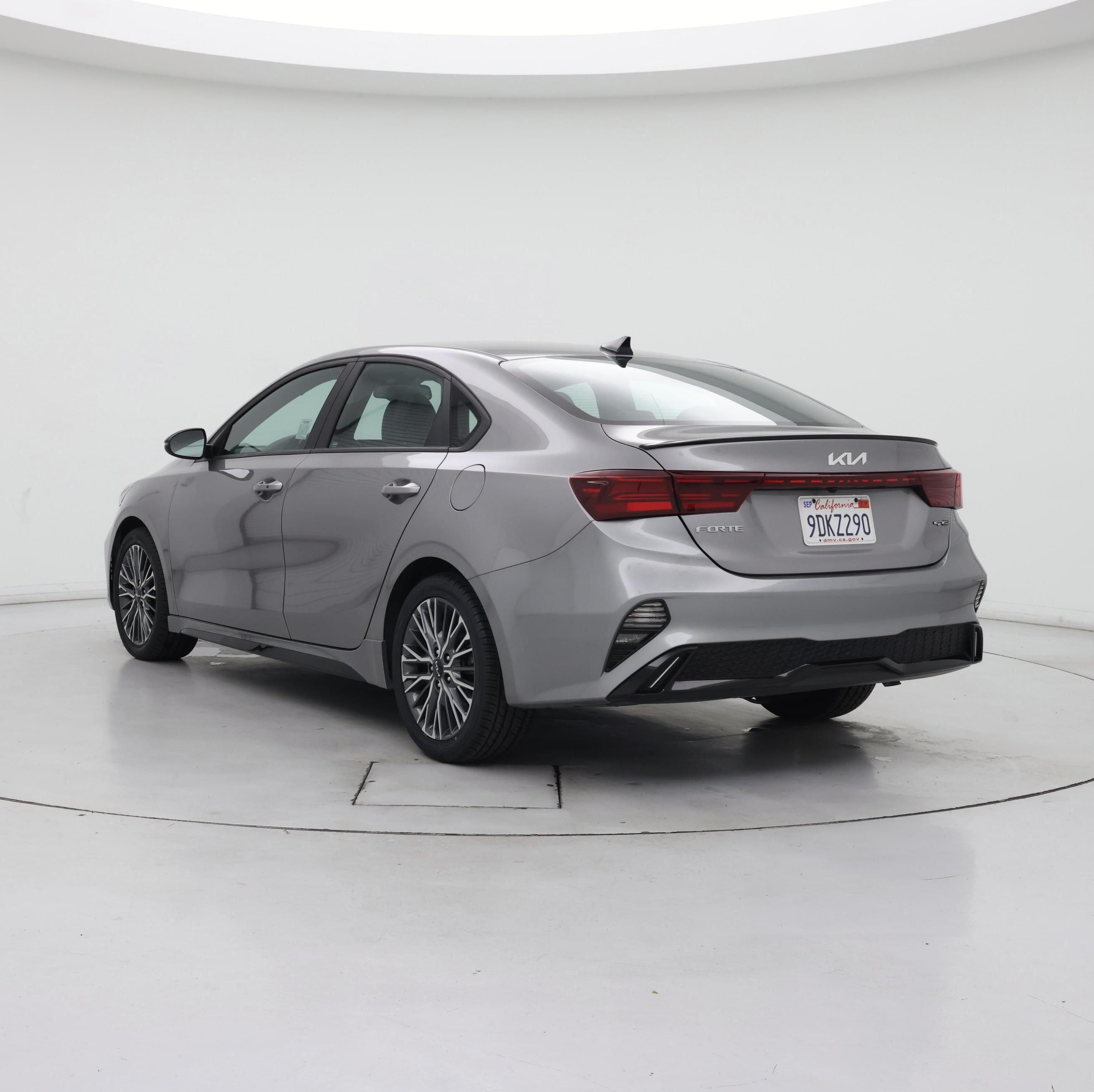 Thumbnail: 2023 Kia Forte - 2
