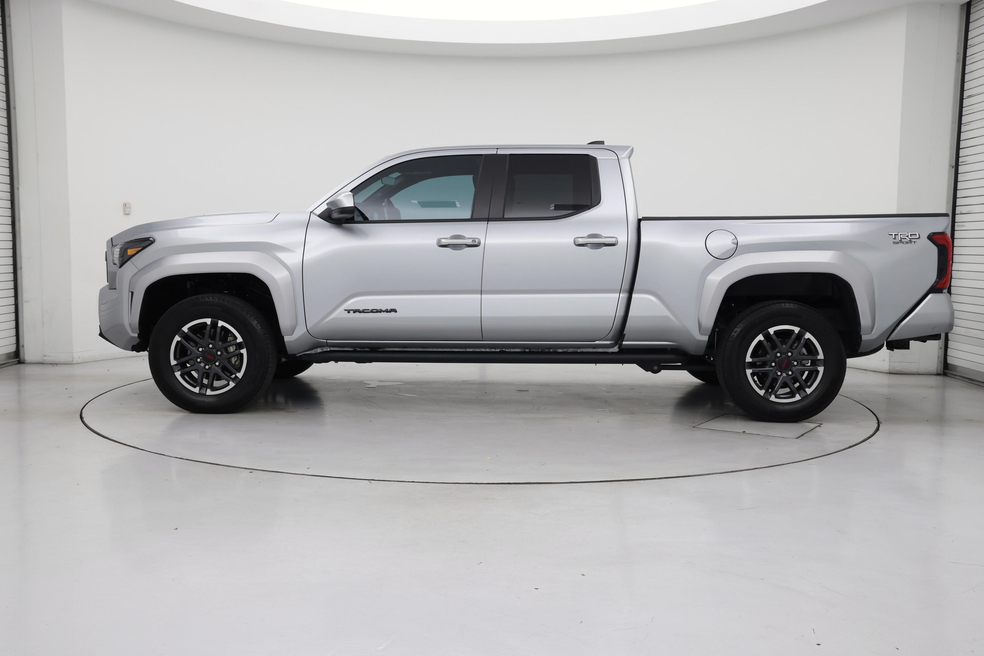 Thumbnail: 2024 Toyota Tacoma - 3