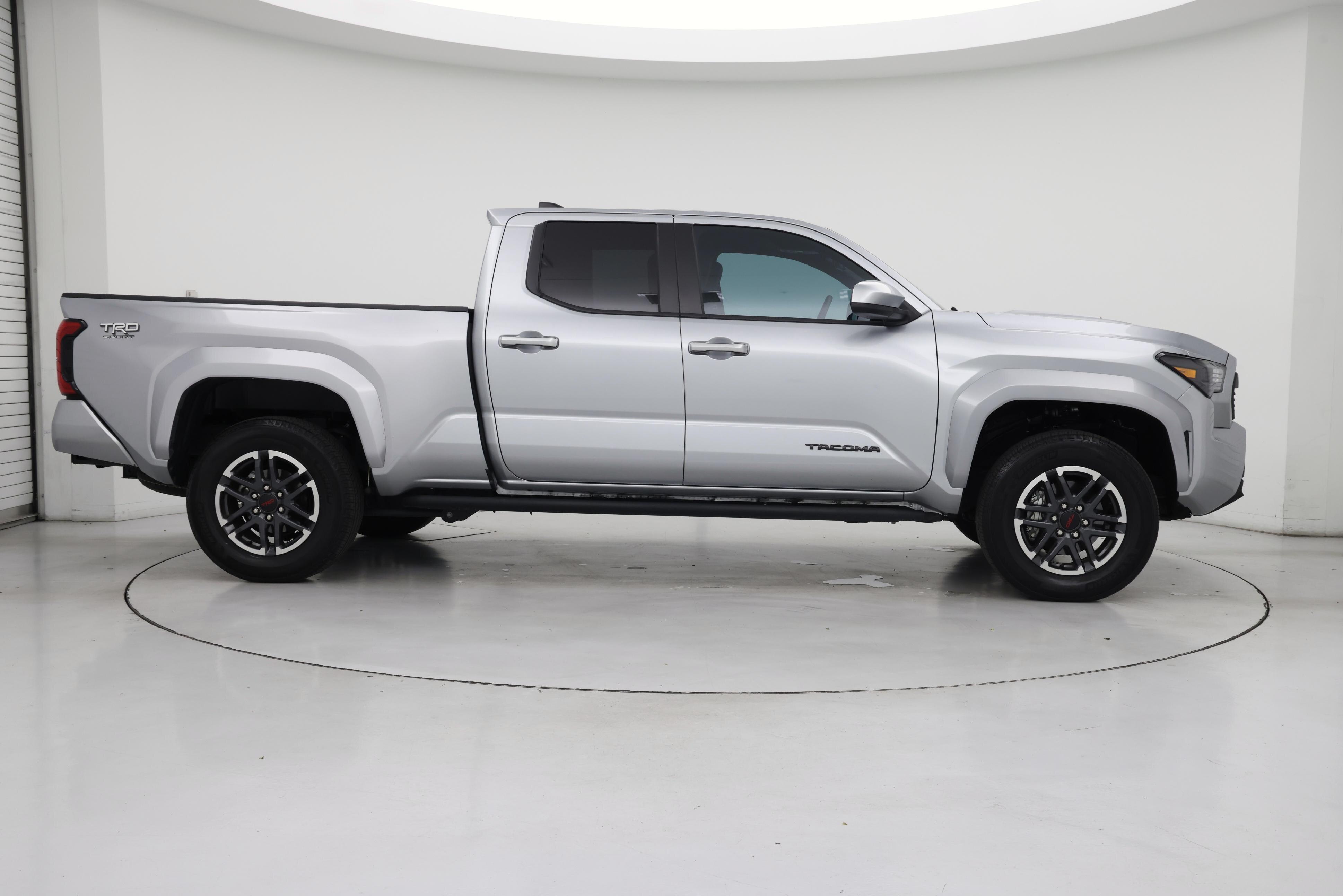 Thumbnail: 2024 Toyota Tacoma - 7