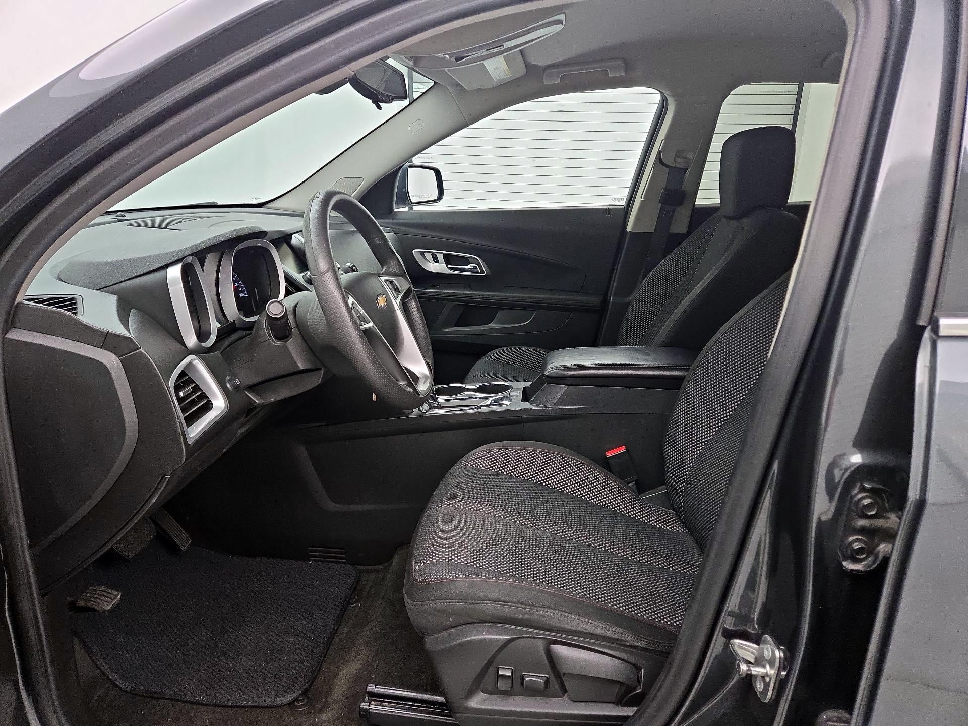 Thumbnail: 2017 Chevrolet Equinox - 11
