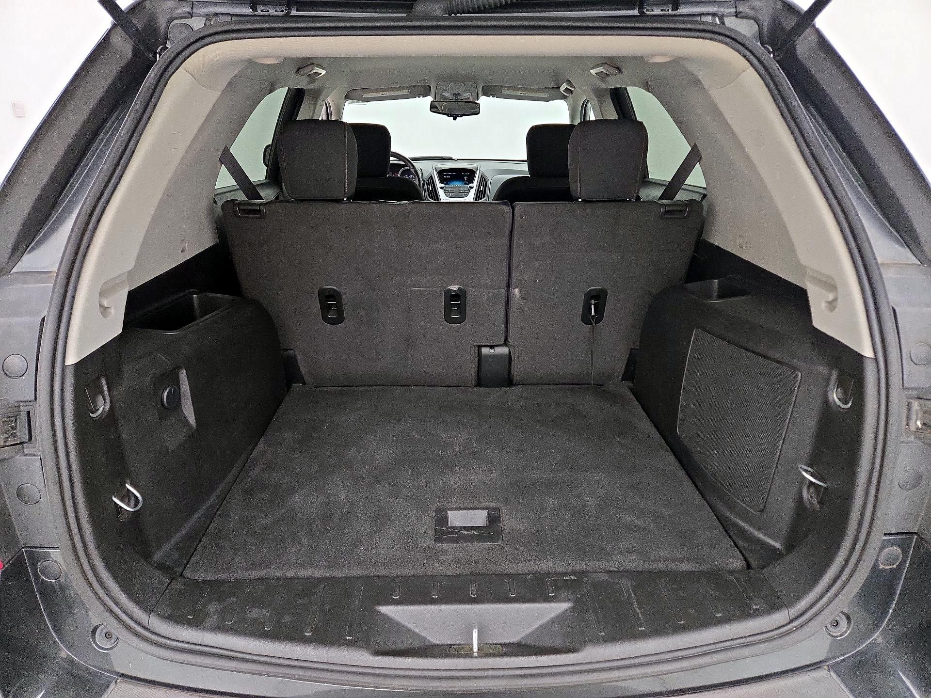 Thumbnail: 2017 Chevrolet Equinox - 19