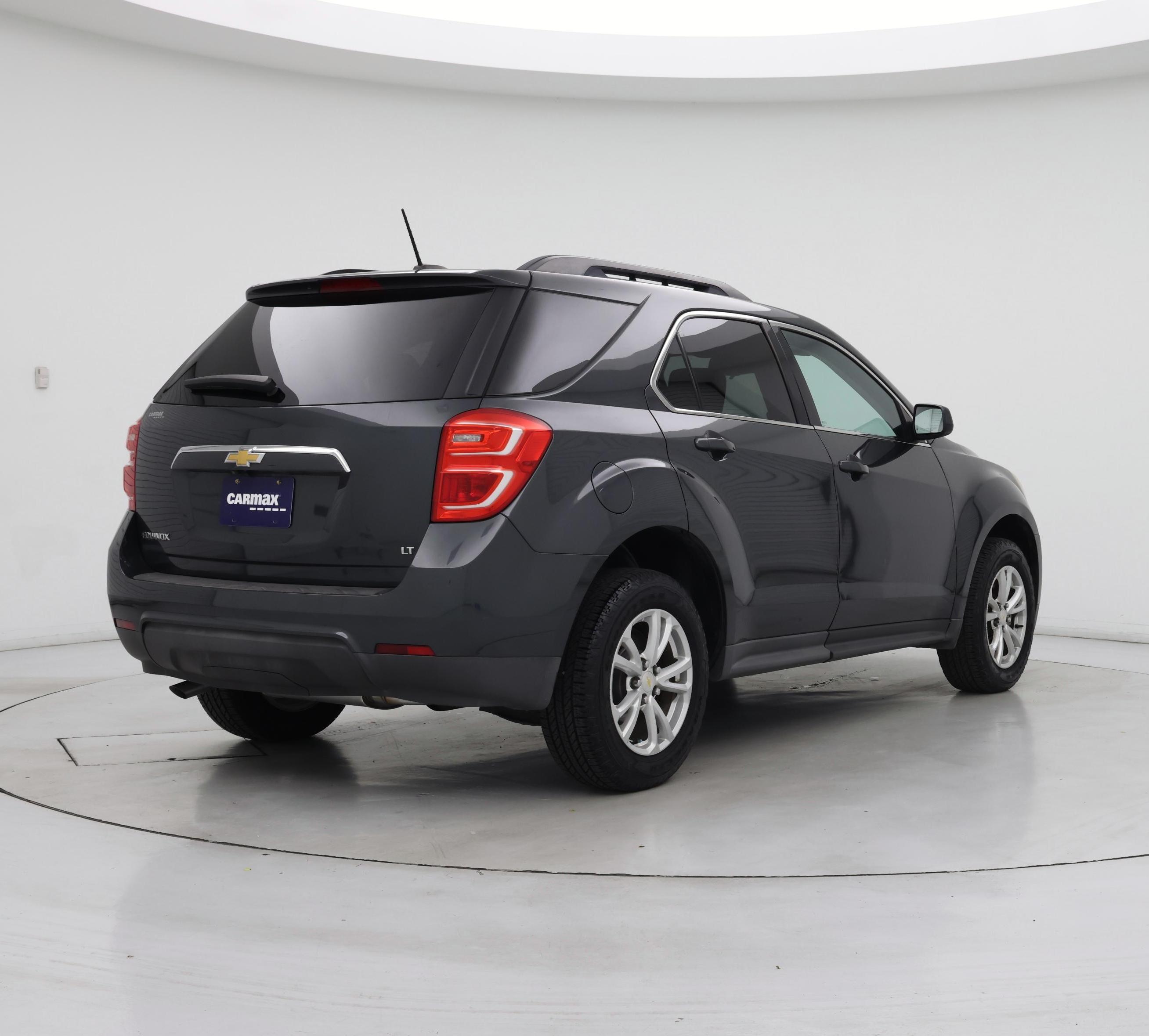 Thumbnail: 2017 Chevrolet Equinox - 8