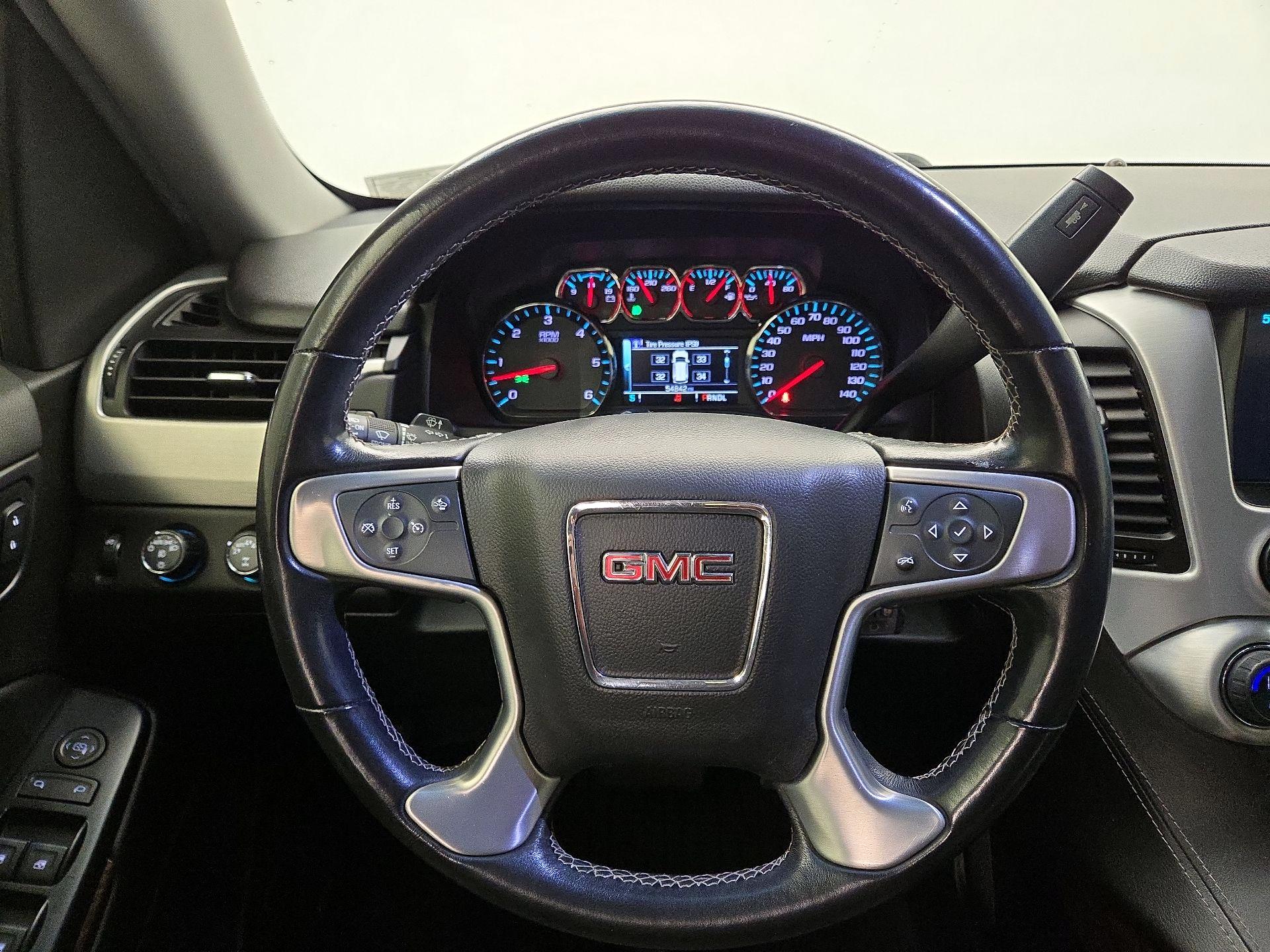 Thumbnail: 2019 GMC Yukon XL - 10