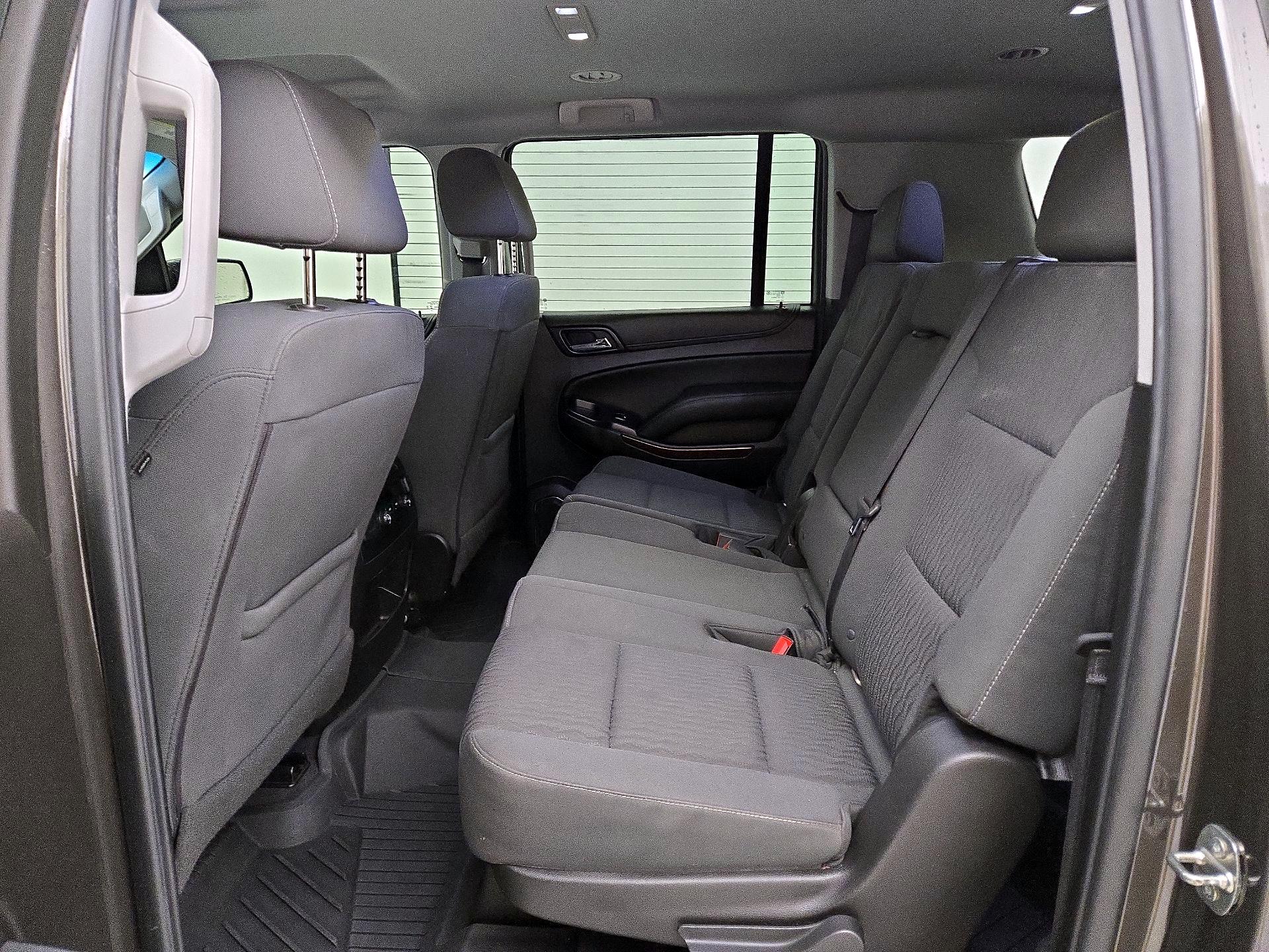 Thumbnail: 2019 GMC Yukon XL - 18