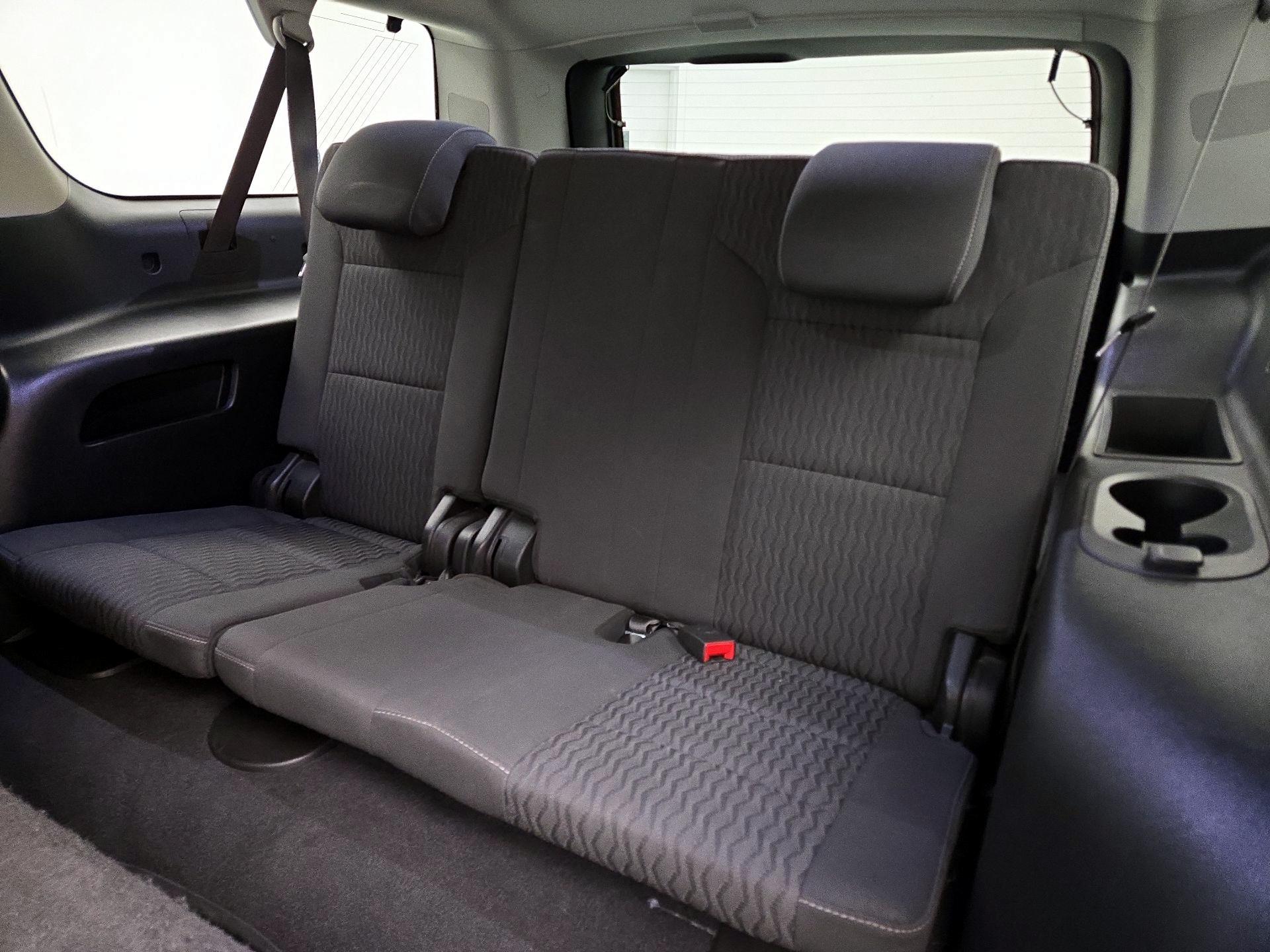 Thumbnail: 2019 GMC Yukon XL - 19