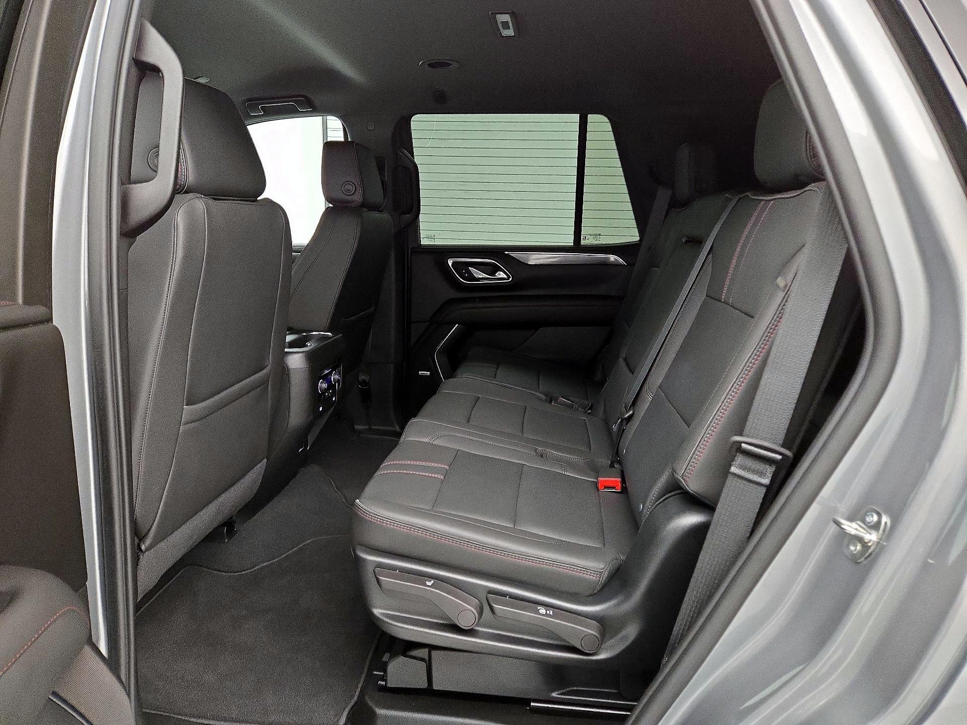 Thumbnail: 2024 Chevrolet Tahoe - 19