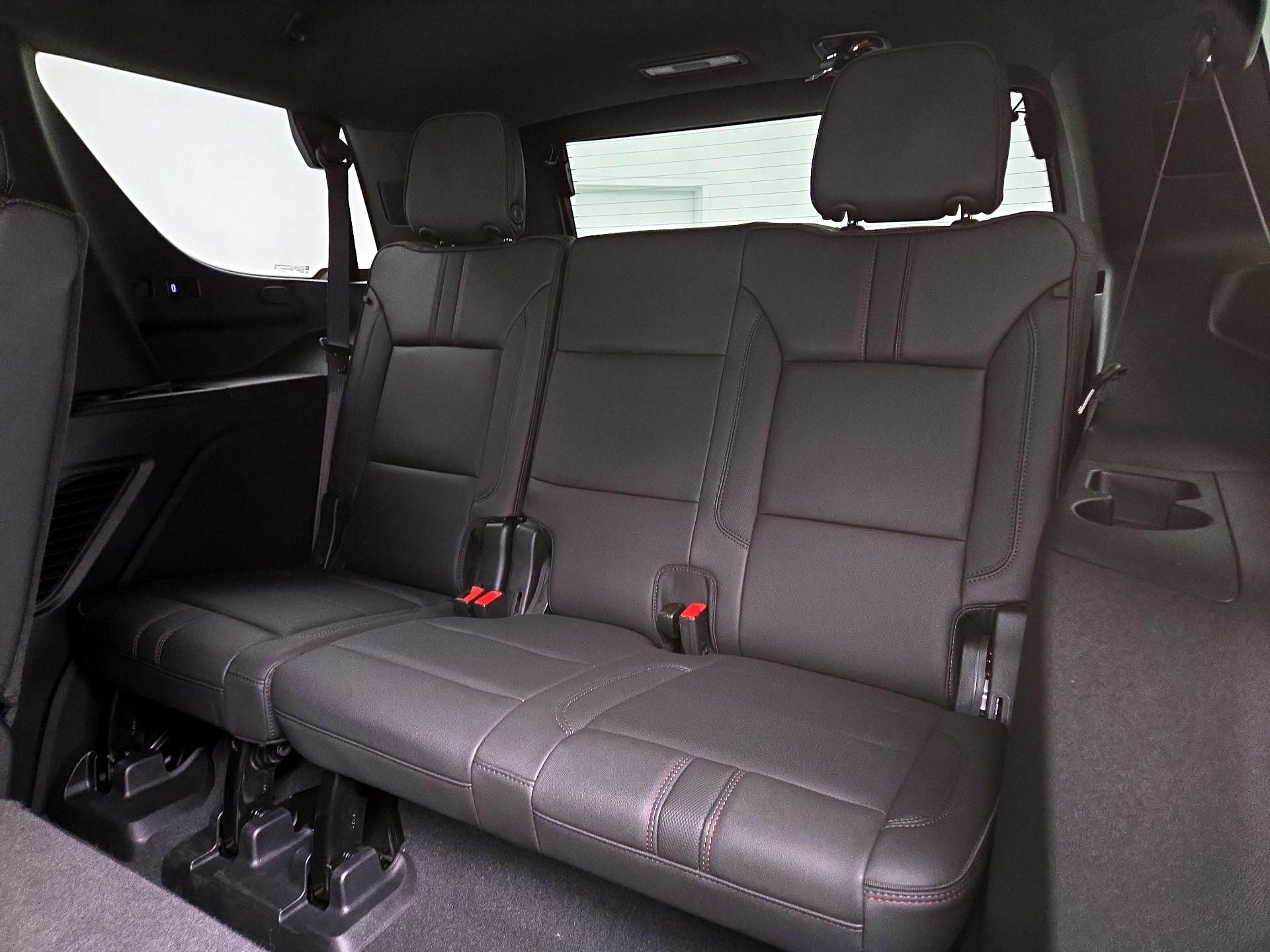 Thumbnail: 2024 Chevrolet Tahoe - 20