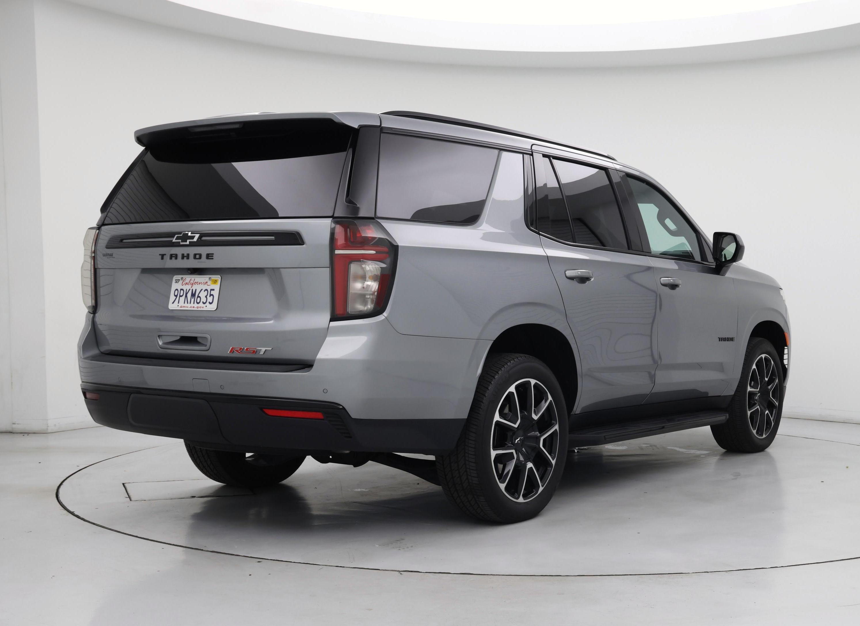 Thumbnail: 2024 Chevrolet Tahoe - 8