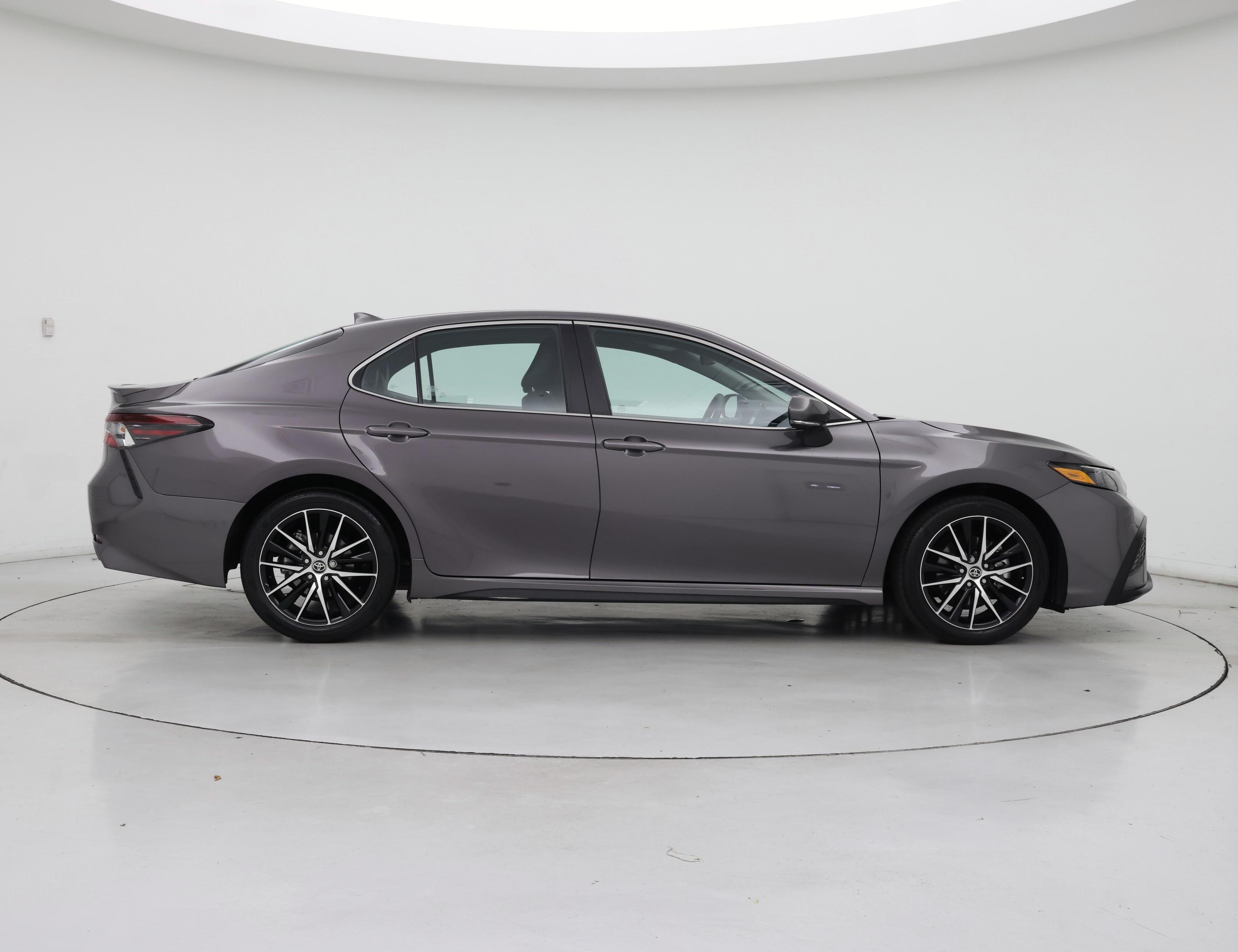 Thumbnail: 2023 Toyota Camry - 7