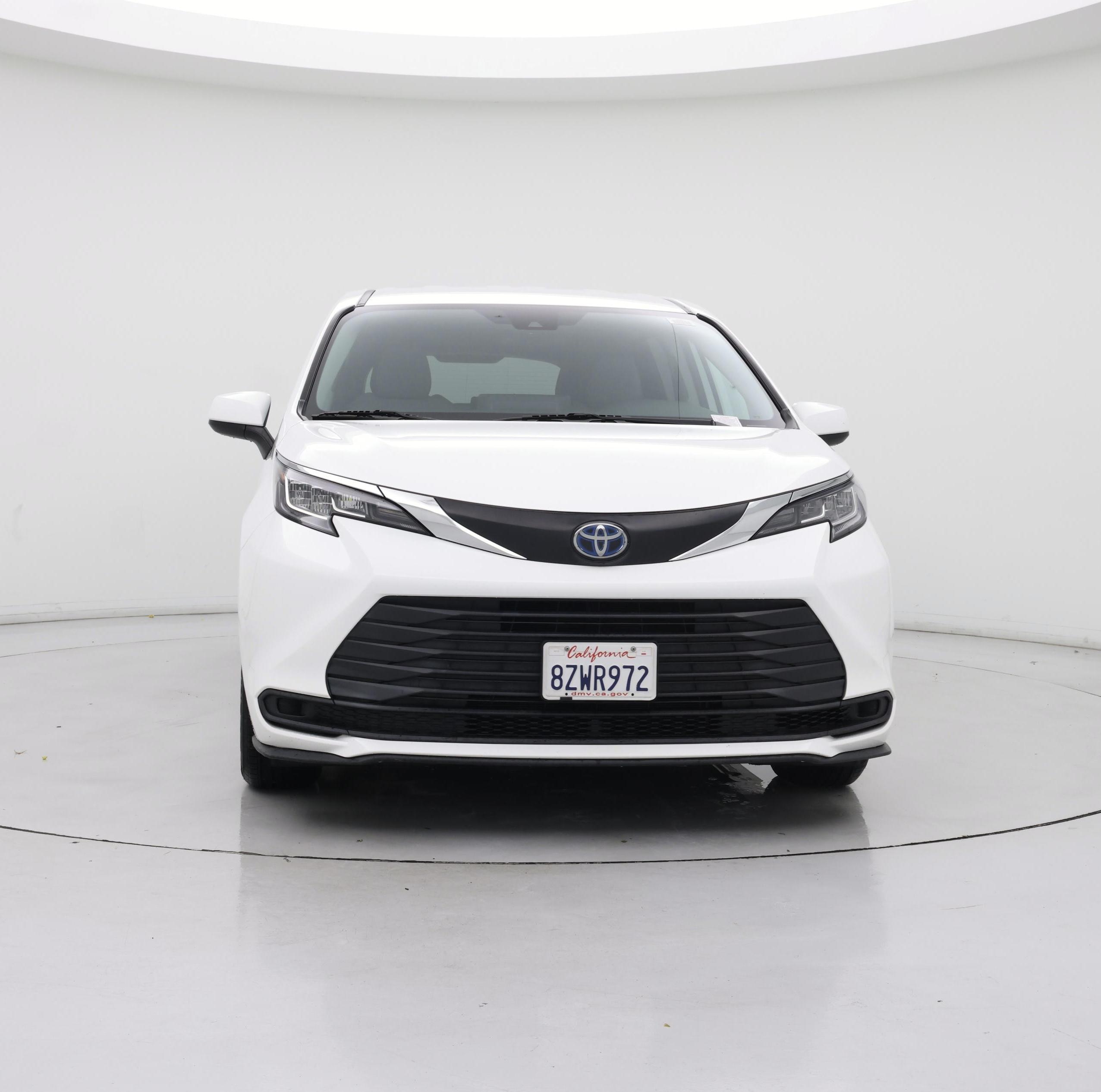 Thumbnail: 2022 Toyota Sienna - 5