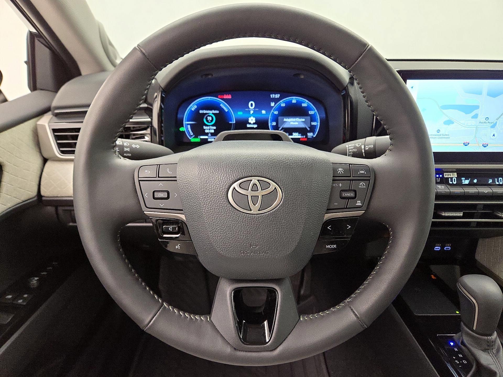 Thumbnail: 2025 Toyota Camry - 10