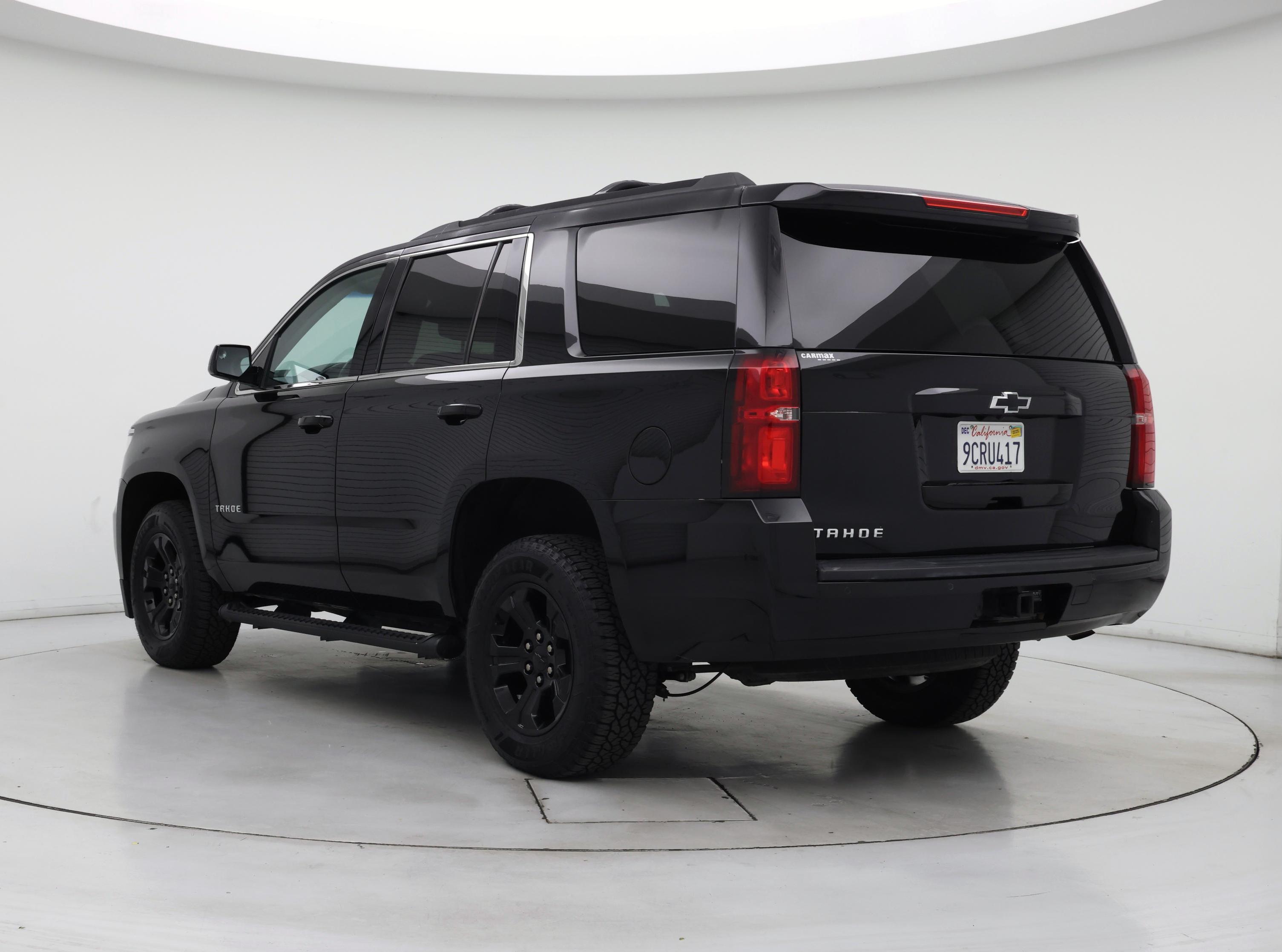Thumbnail: 2019 Chevrolet Tahoe - 2